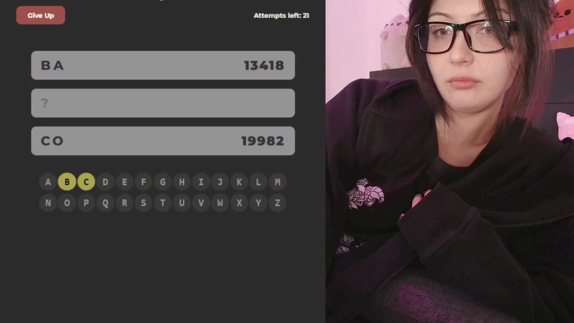 Gallery image thumbnail from RoomToAvoid's myfreecams stream on, 09/23/2025, 01:11 image 17 of 20
