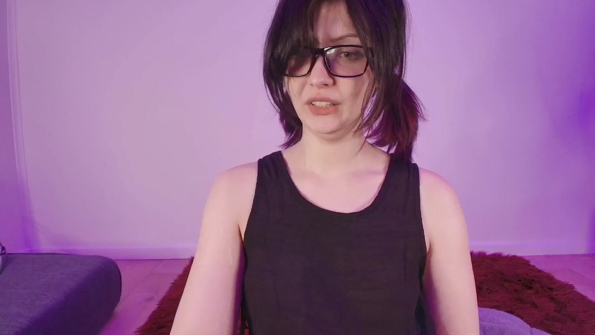 Gallery image thumbnail from RoomToAvoid's myfreecams stream on, 09/25/2025, 05:11 image 18 of 20