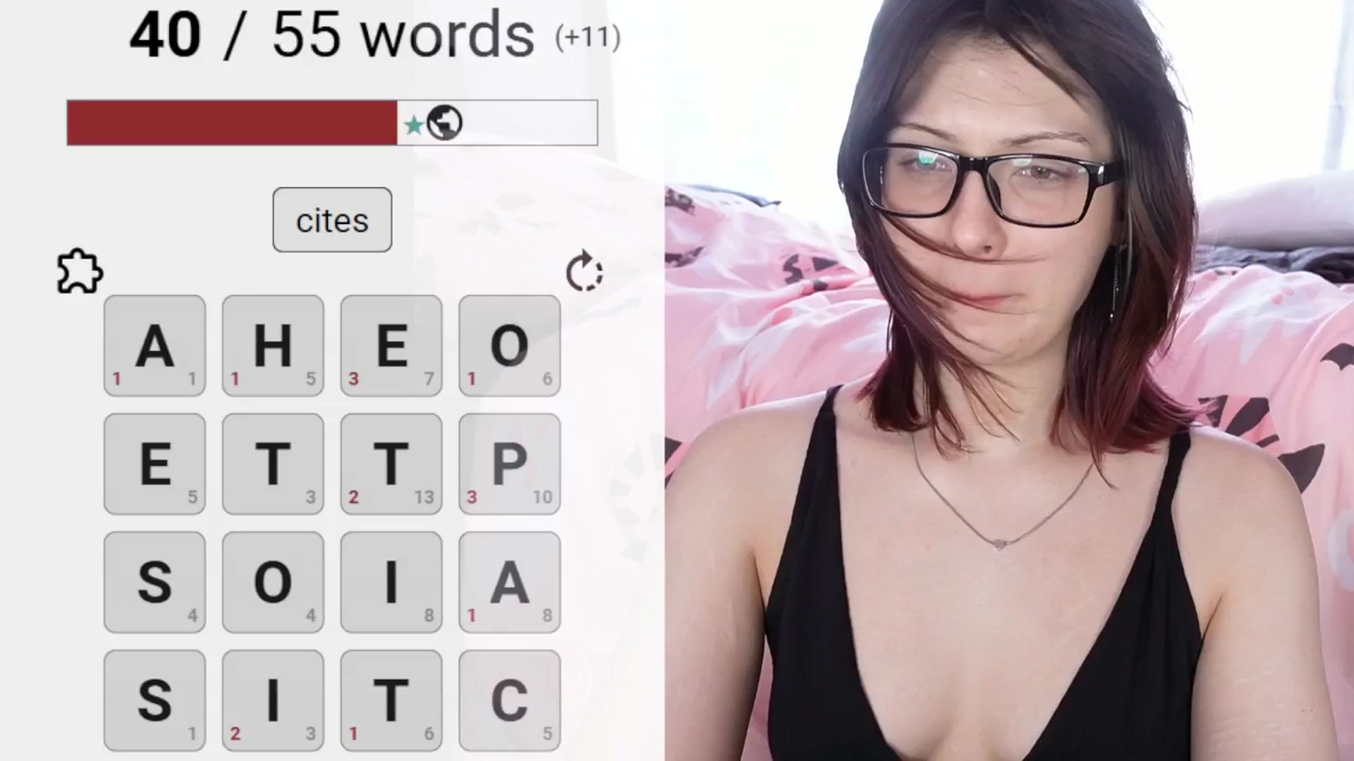 Gallery image thumbnail from RoomToAvoid's myfreecams stream on, 10/04/2025, 05:20 image 9 of 20