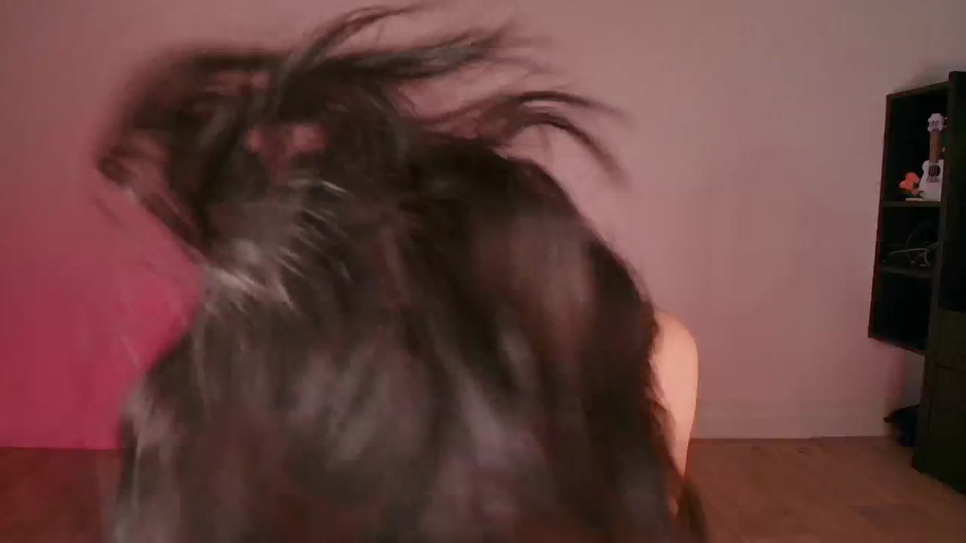 Gallery image thumbnail from RoomToAvoid's myfreecams stream on, 10/06/2025, 03:36 image 18 of 20