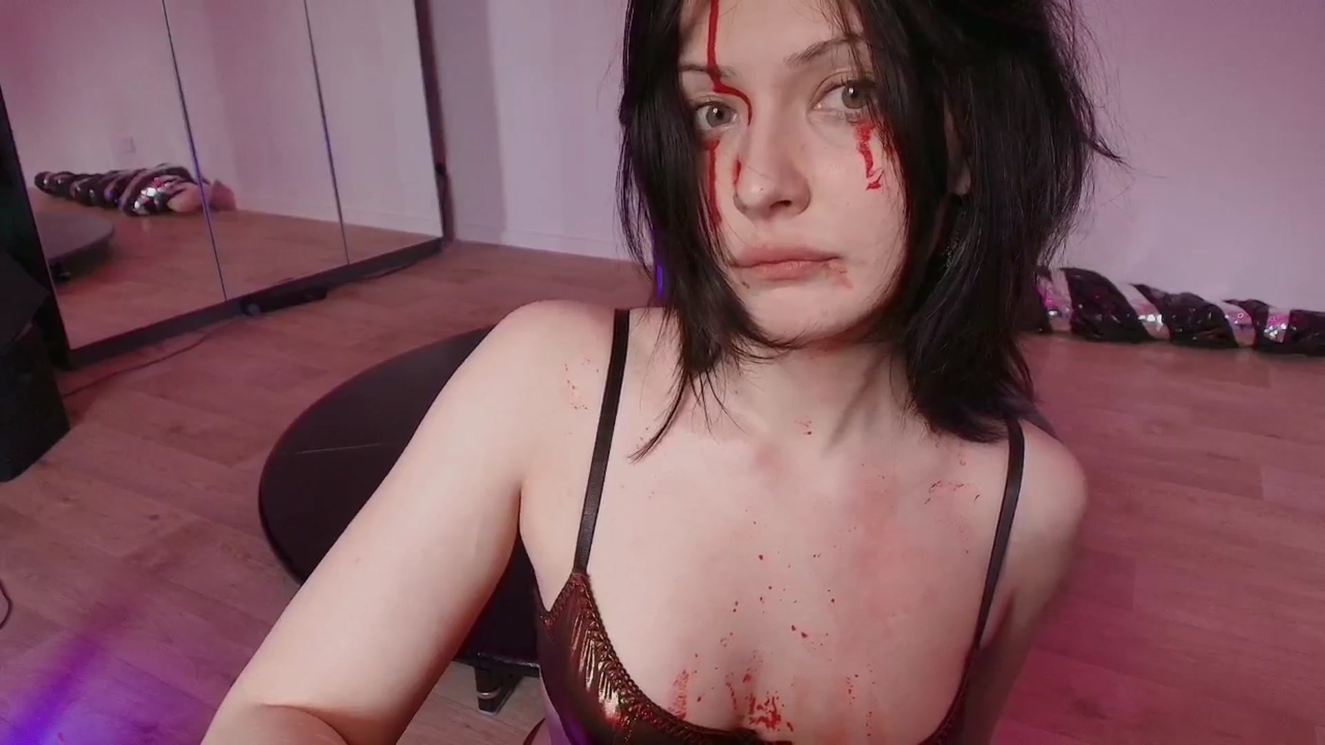 Gallery image thumbnail from RoomToAvoid's myfreecams stream on, 10/07/2025, 05:53 image 12 of 20