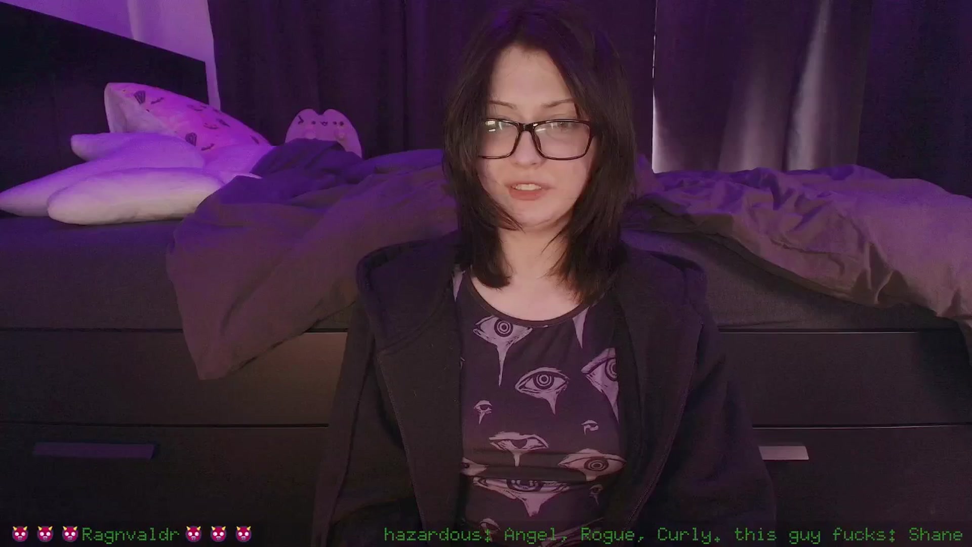 Gallery image thumbnail from RoomToAvoid's myfreecams stream on, 10/10/2025, 05:55 image 13 of 20