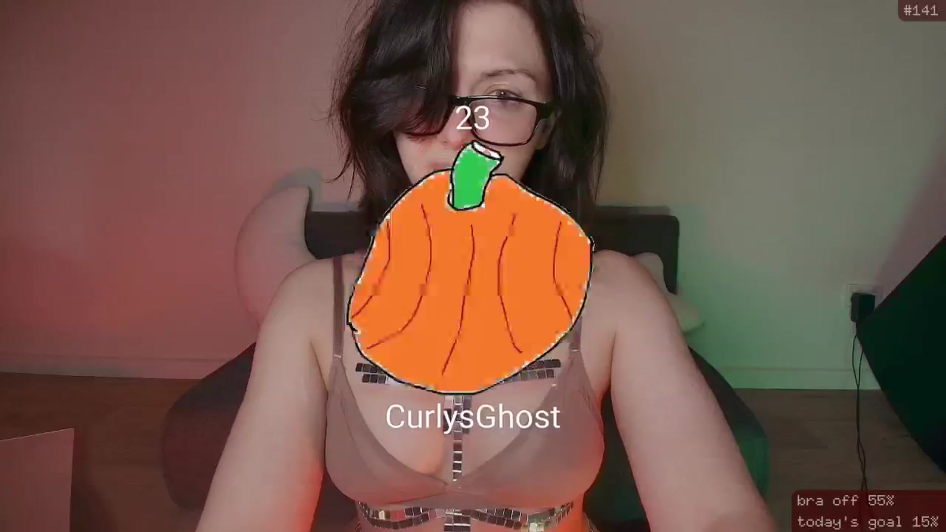 Gallery image thumbnail from RoomToAvoid's myfreecams stream on, 10/27/2025, 04:49 image 7 of 20
