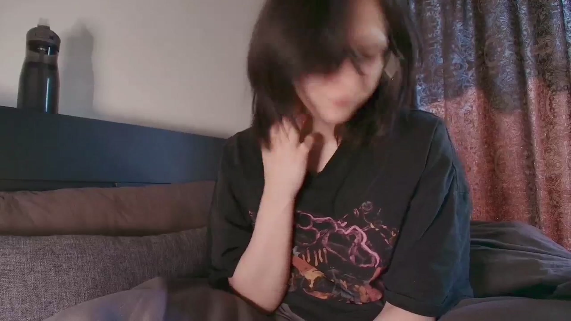 Gallery image thumbnail from RoomToAvoid's myfreecams stream on, 10/28/2025, 04:32 image 20 of 20