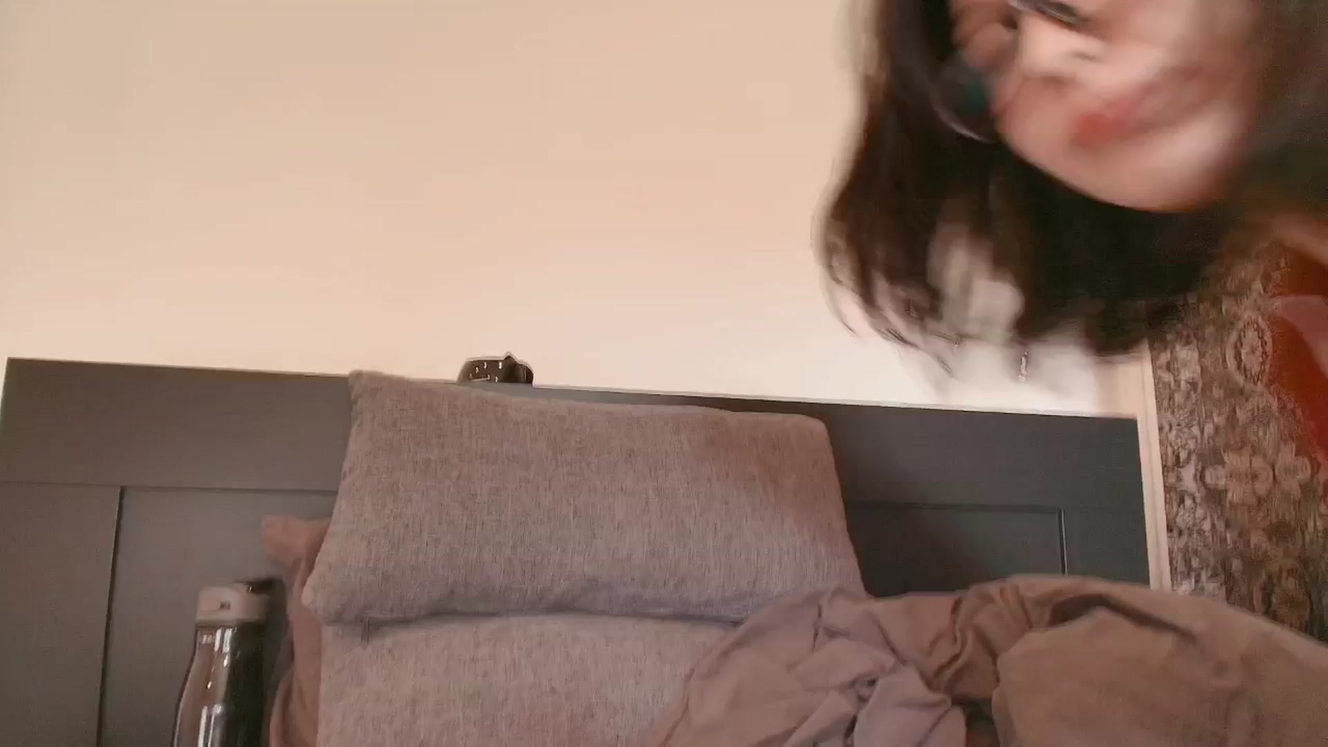 Gallery image thumbnail from RoomToAvoid's myfreecams stream on, 10/30/2025, 03:26 image 10 of 20