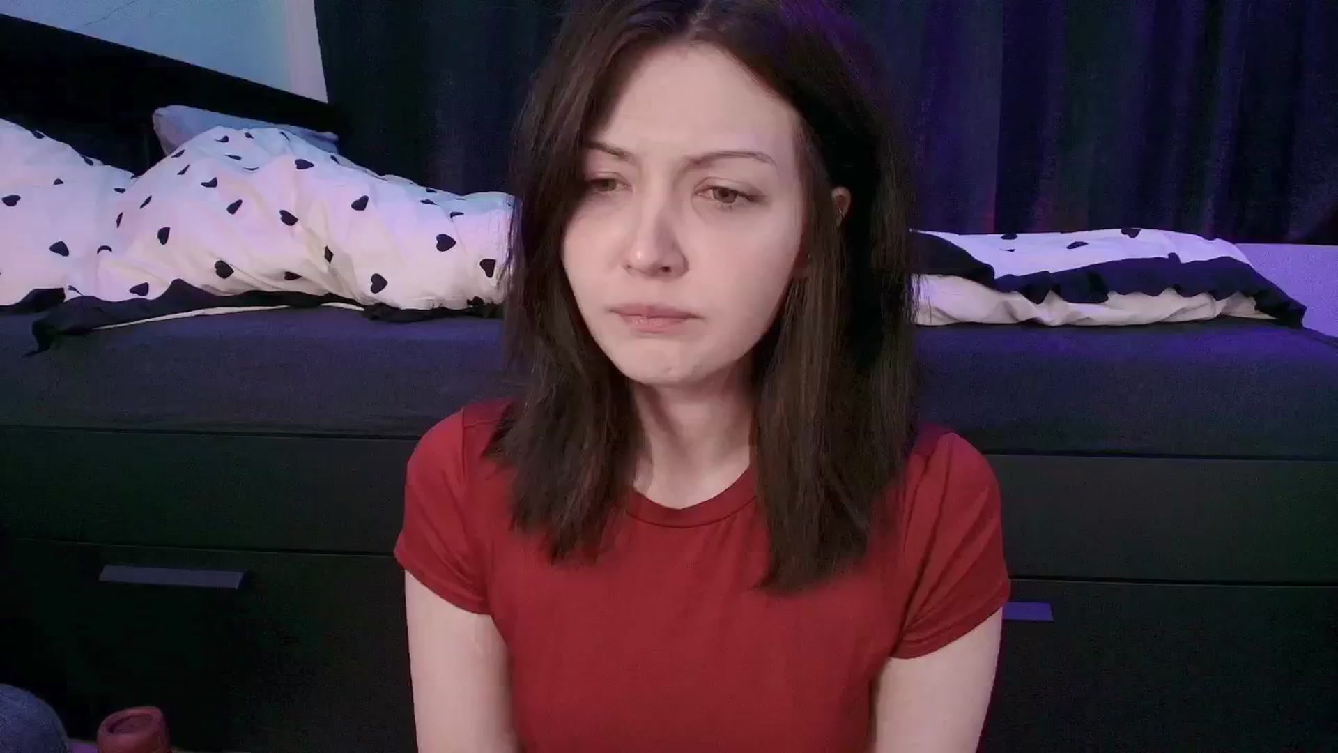 Gallery image thumbnail from RoomToAvoid's myfreecams stream on, 01/26/2026, 01:08 image 4 of 20