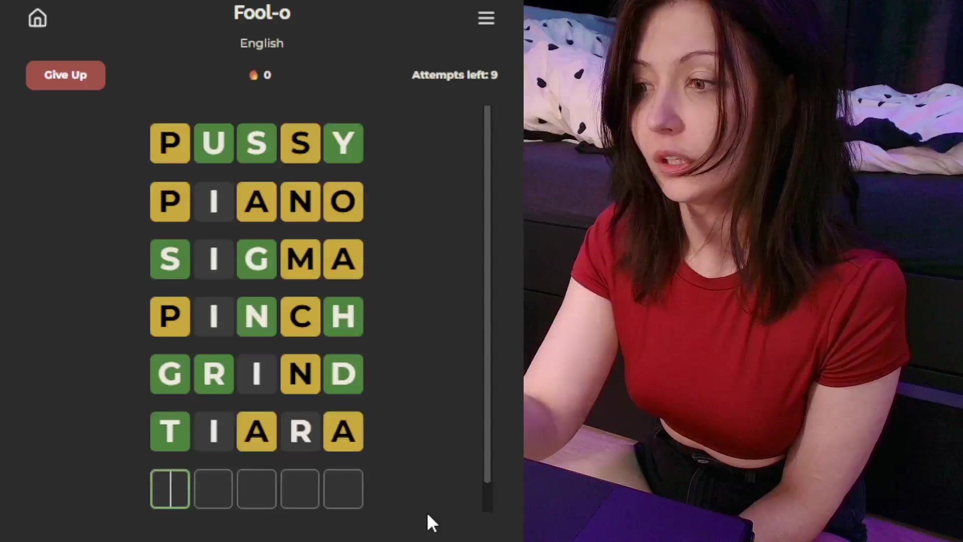 Gallery image thumbnail from RoomToAvoid's myfreecams stream on, 01/26/2026, 01:08 image 14 of 20