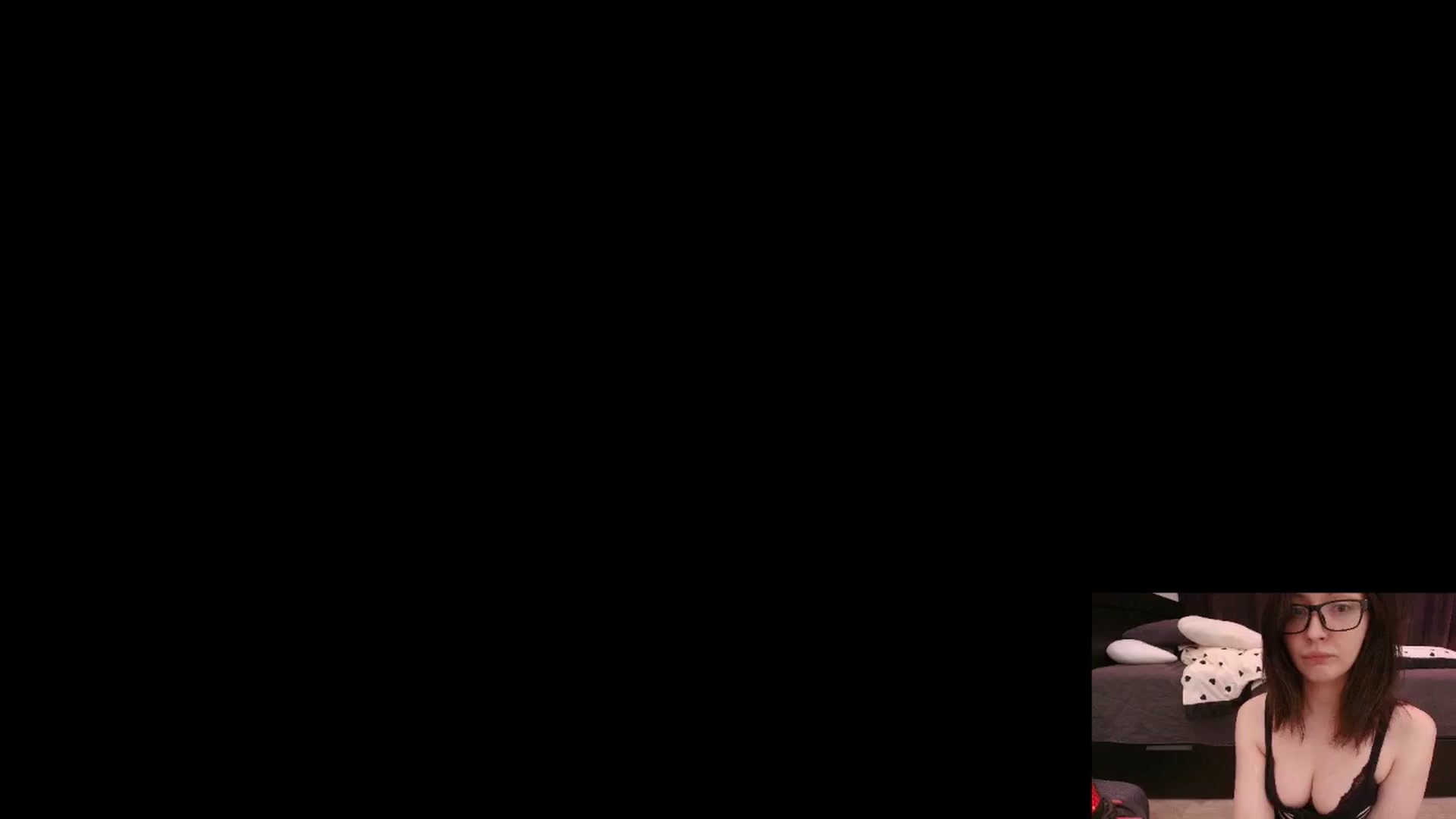 Gallery image thumbnail from RoomToAvoid's myfreecams stream on, 01/28/2026, 24:49 image 16 of 20