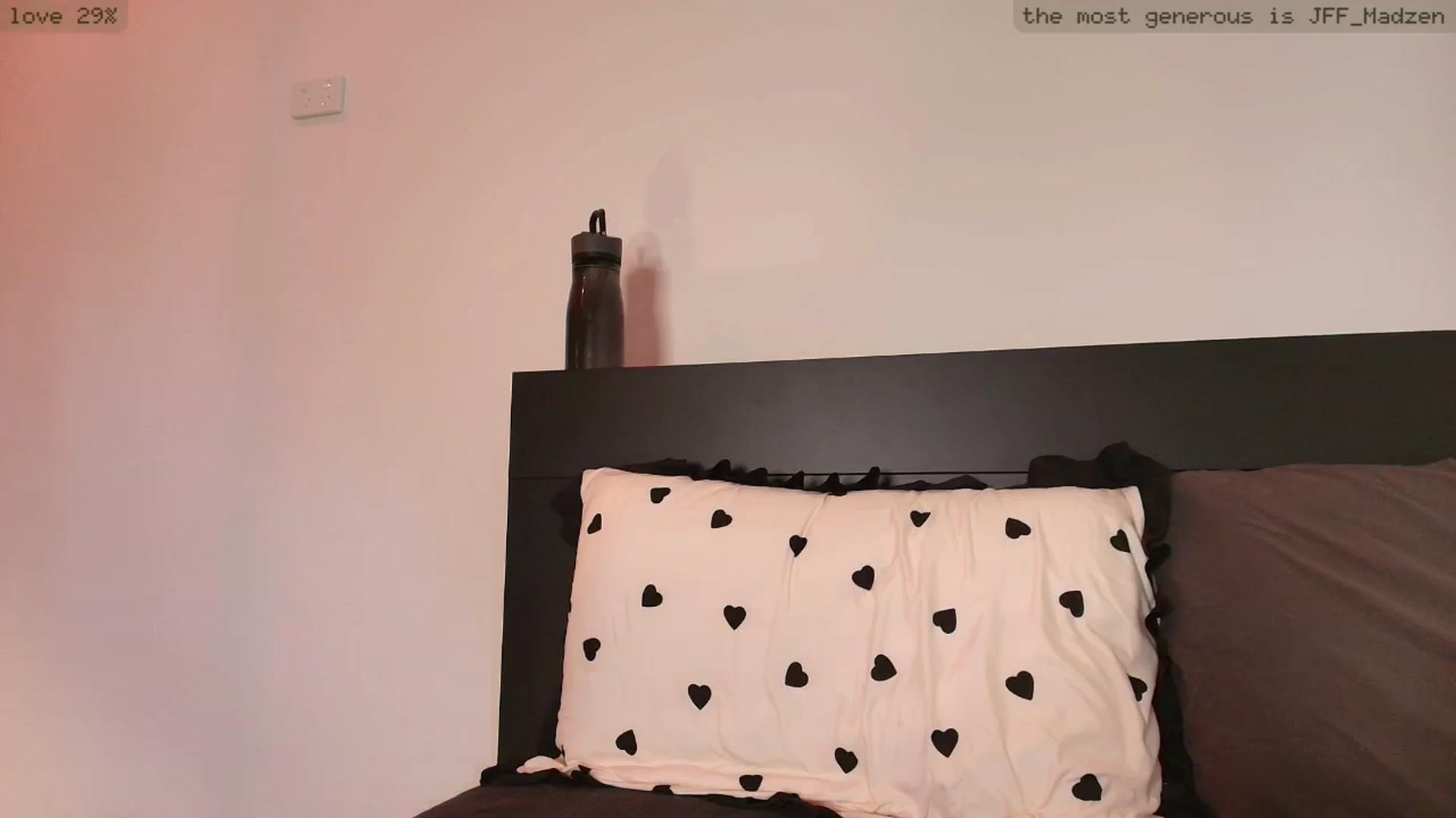 Gallery image thumbnail from RoomToAvoid's myfreecams stream on, 02/20/2026, 01:15 image 12 of 20