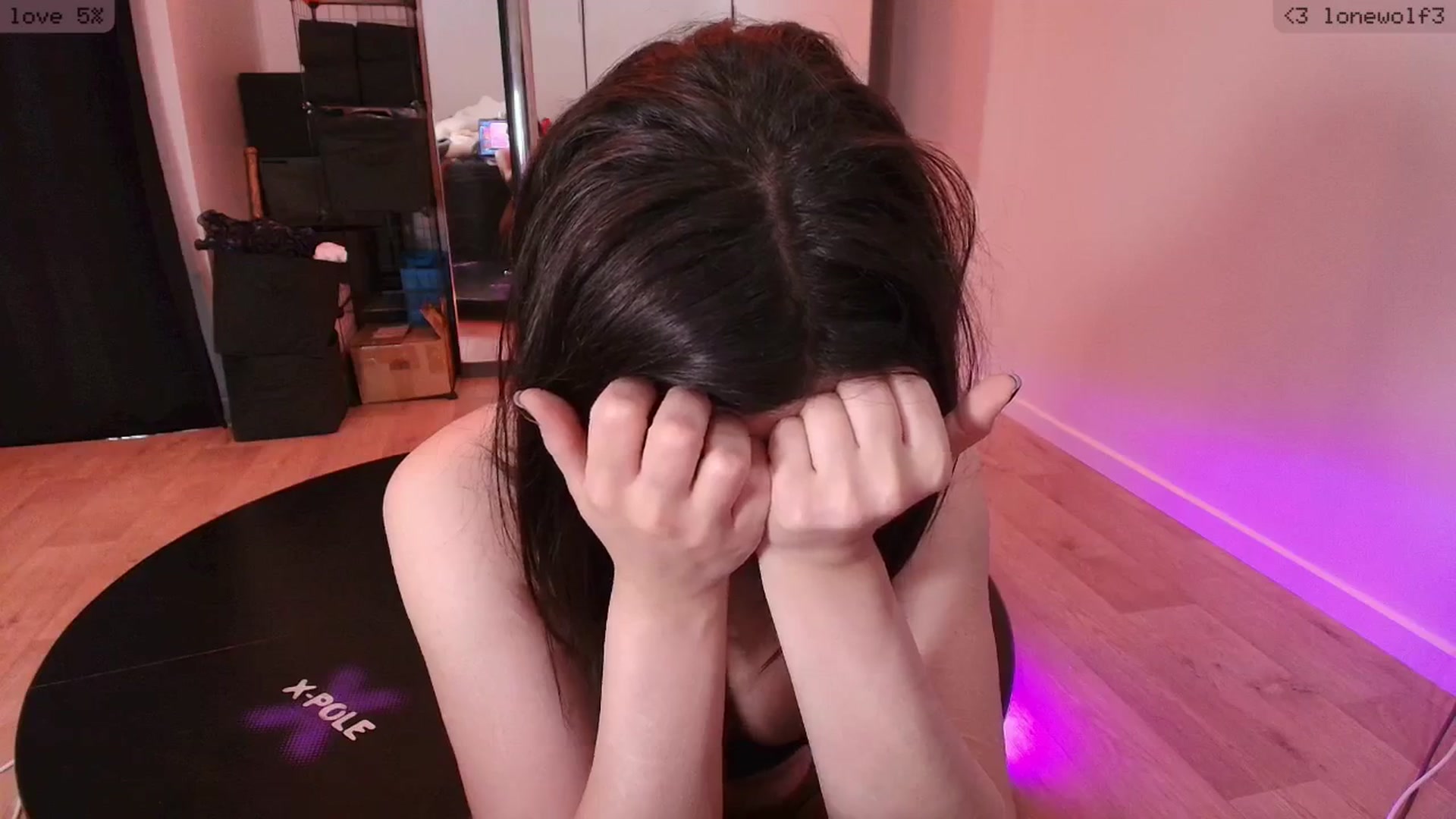 Gallery image thumbnail from RoomToAvoid's myfreecams stream on, 02/21/2026, 23:54 image 12 of 20