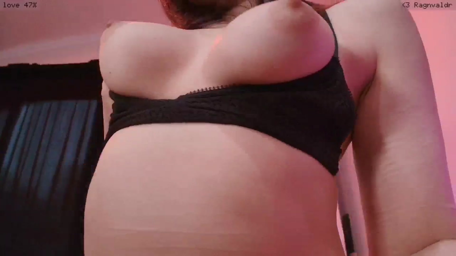Gallery image thumbnail from RoomToAvoid's myfreecams stream on, 02/22/2026, 04:36 image 6 of 20