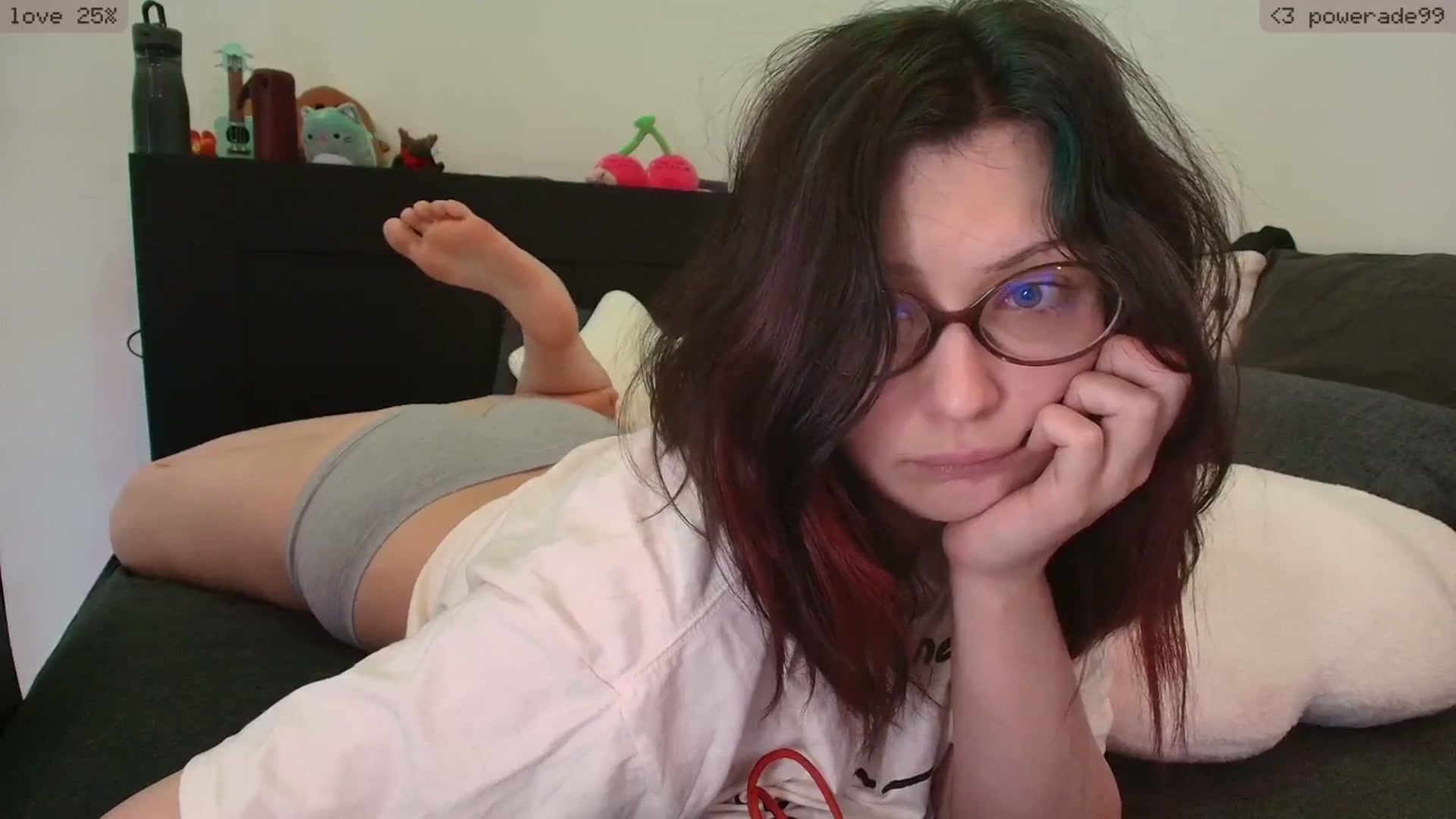 Gallery image thumbnail from RoomToAvoid's myfreecams stream on, 02/24/2026, 05:12 image 19 of 20