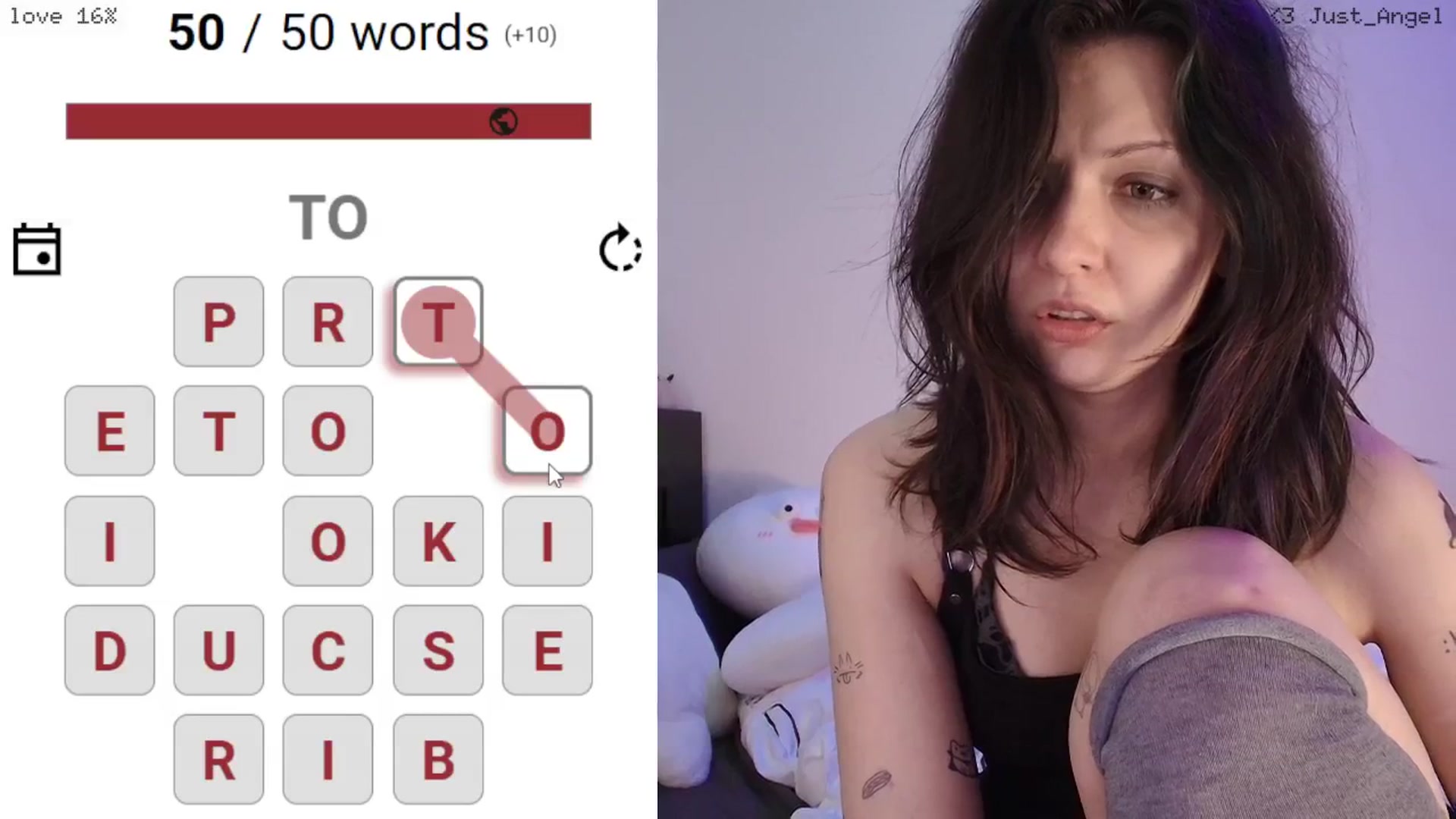 Gallery image thumbnail from RoomToAvoid's myfreecams stream on, 03/15/2026, 01:38 image 17 of 20