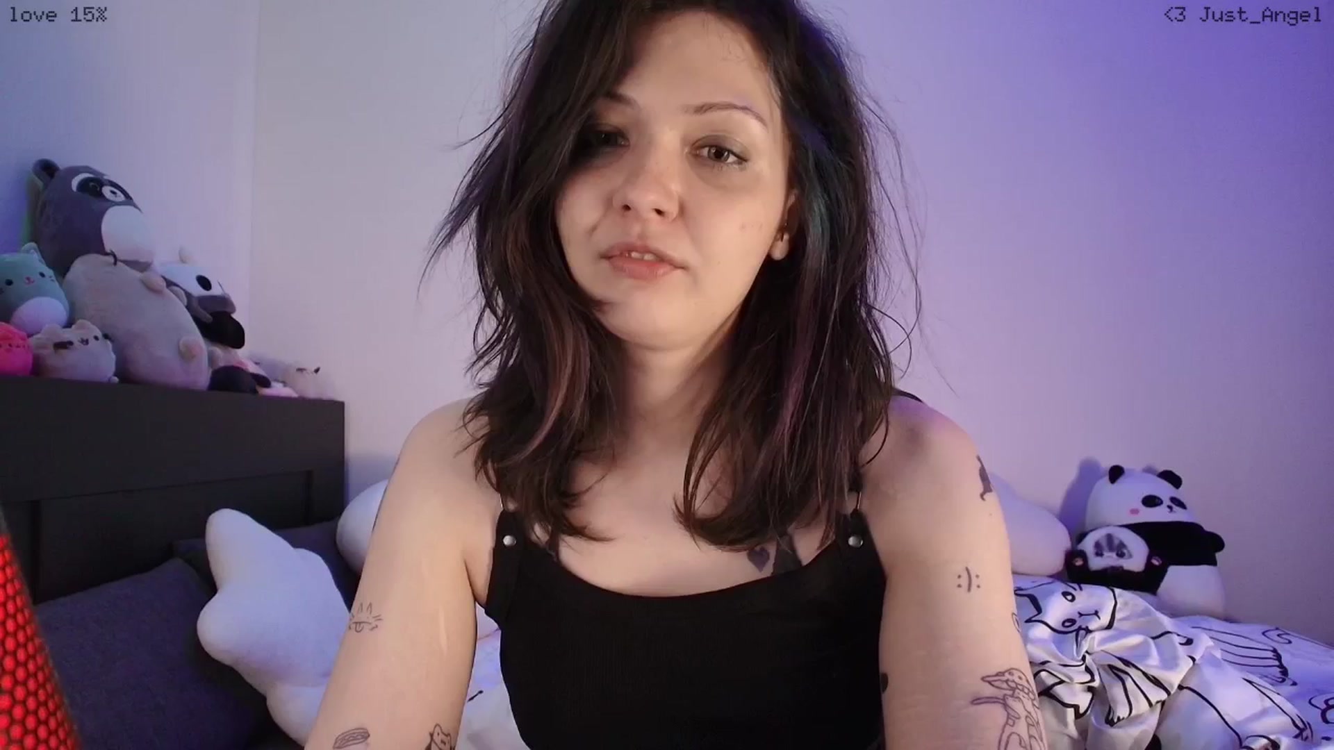 Gallery image thumbnail from RoomToAvoid's myfreecams stream on, 03/15/2026, 01:38 image 2 of 20