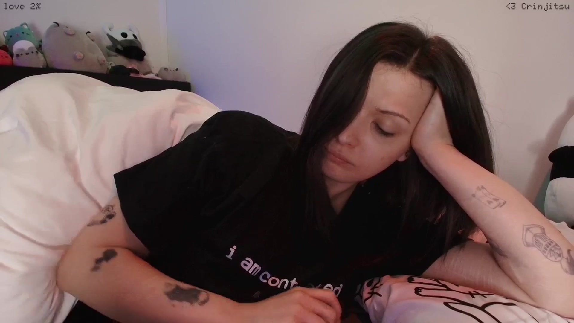 Gallery image thumbnail from RoomToAvoid's myfreecams stream on, 03/16/2026, 03:47 image 14 of 20