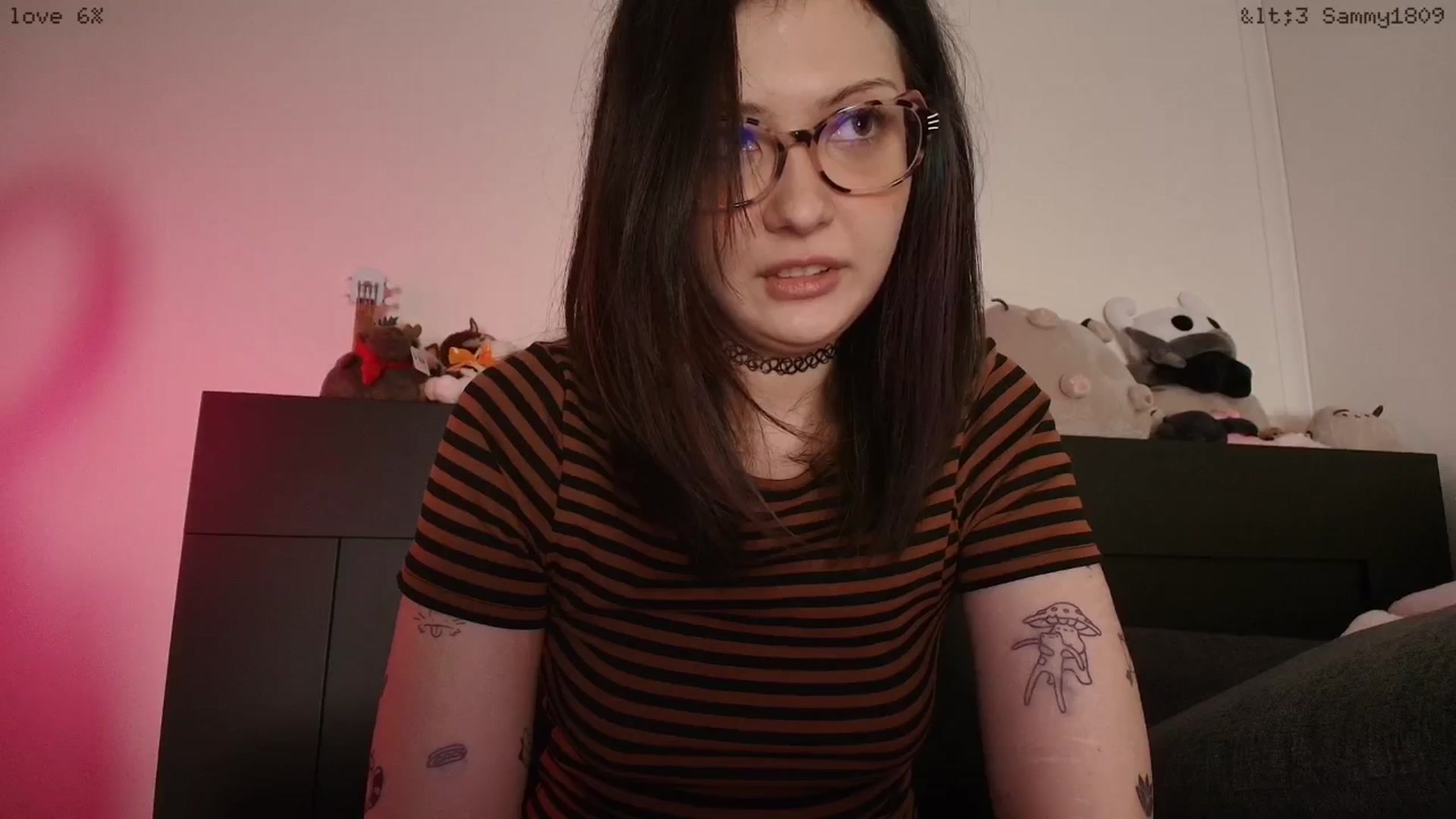 Gallery image thumbnail from RoomToAvoid's myfreecams stream on, 03/18/2026, 02:12 image 7 of 20