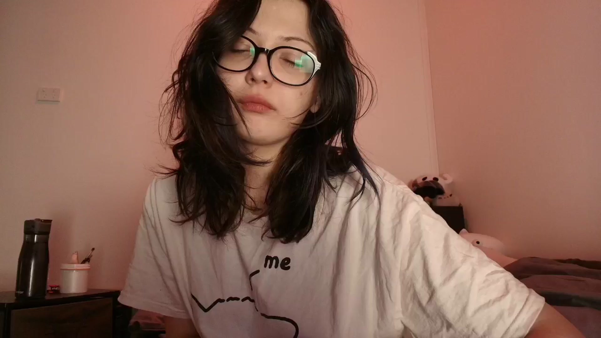 Gallery image thumbnail from RoomToAvoid's myfreecams stream on, 04/03/2026, 01:55 image 1 of 20