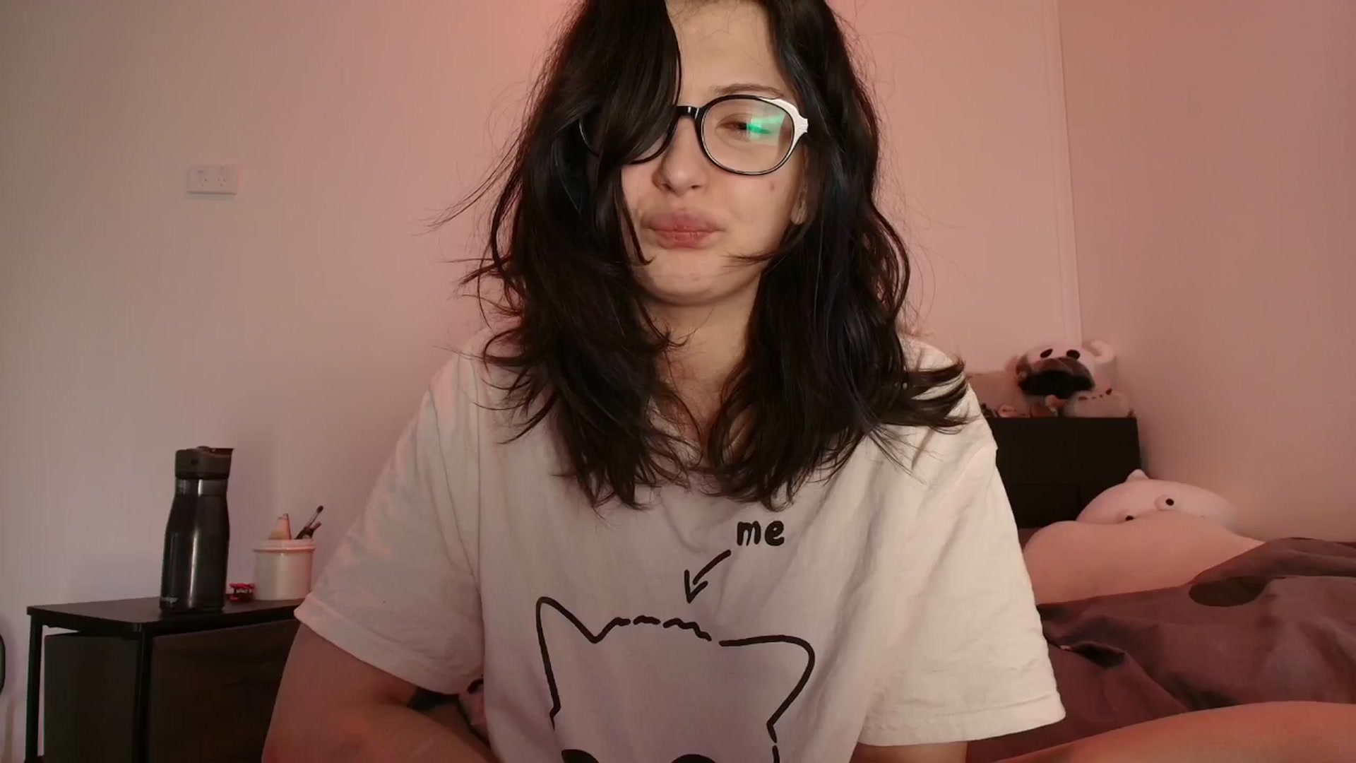 Gallery image thumbnail from RoomToAvoid's myfreecams stream on, 04/03/2026, 01:55 image 19 of 20
