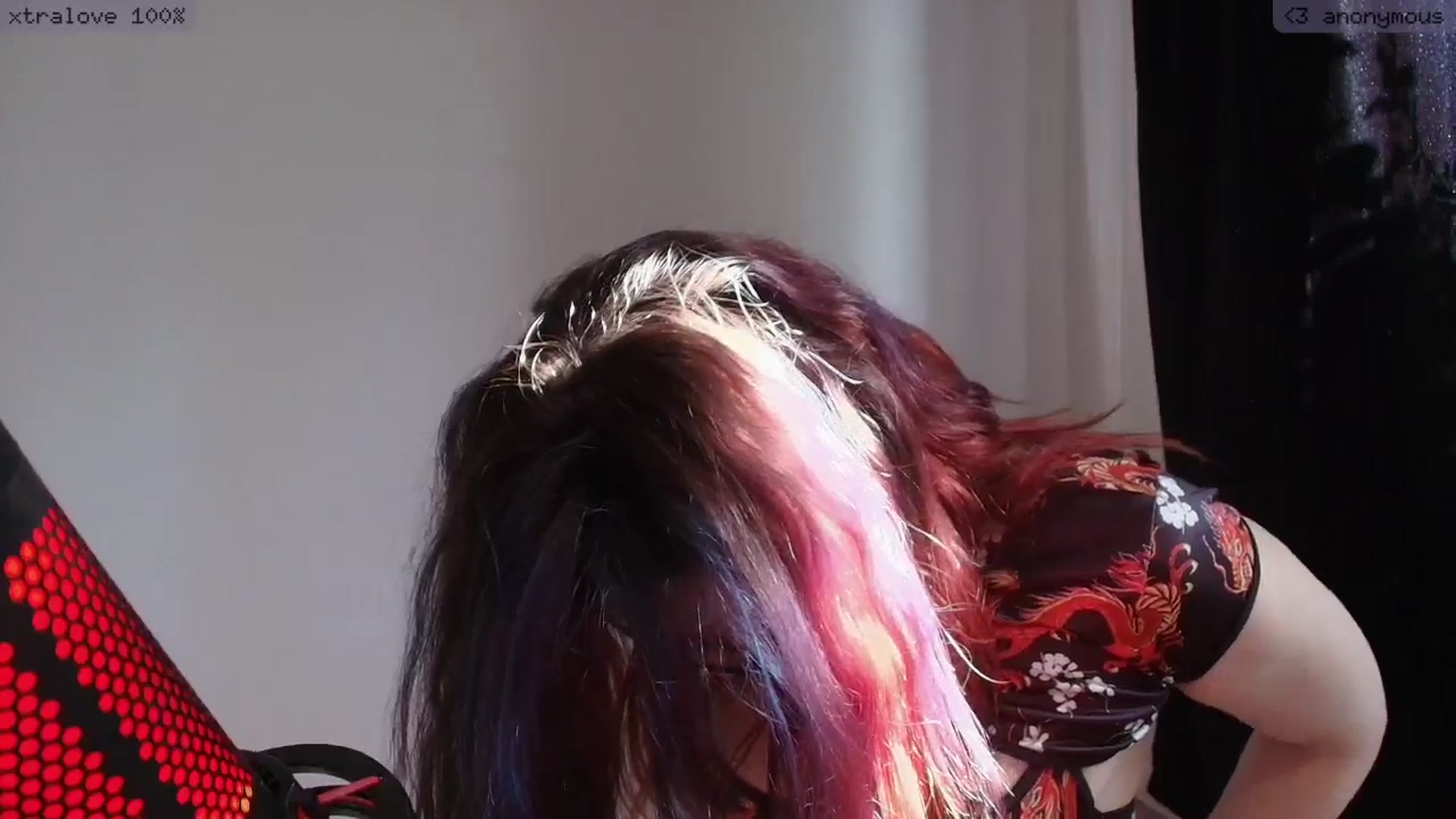 Gallery image thumbnail from RoomToAvoid's myfreecams stream on, 04/18/2026, 05:27 image 4 of 20