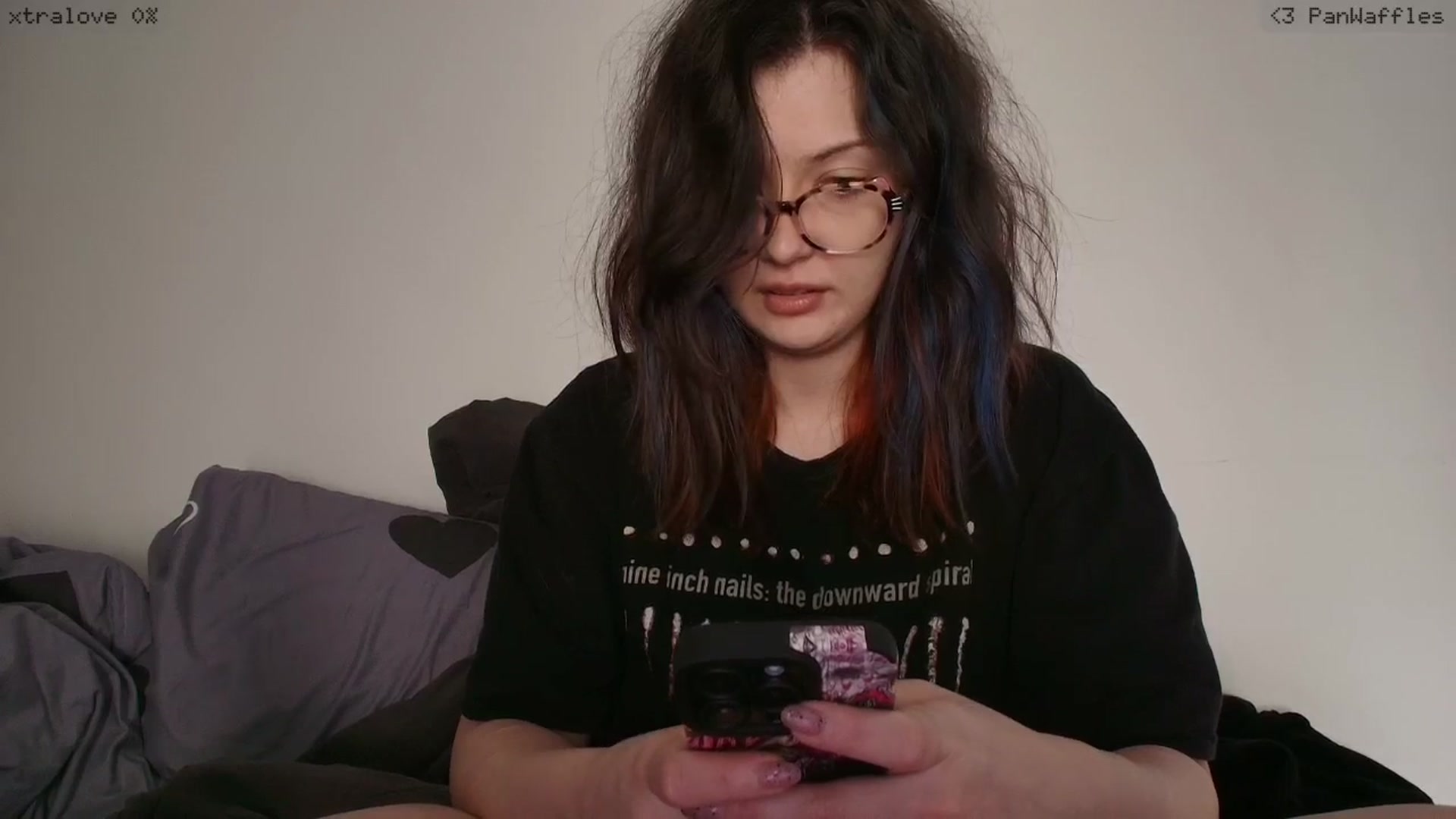 Gallery image thumbnail from RoomToAvoid's myfreecams stream on, 04/22/2026, 05:44 image 7 of 20