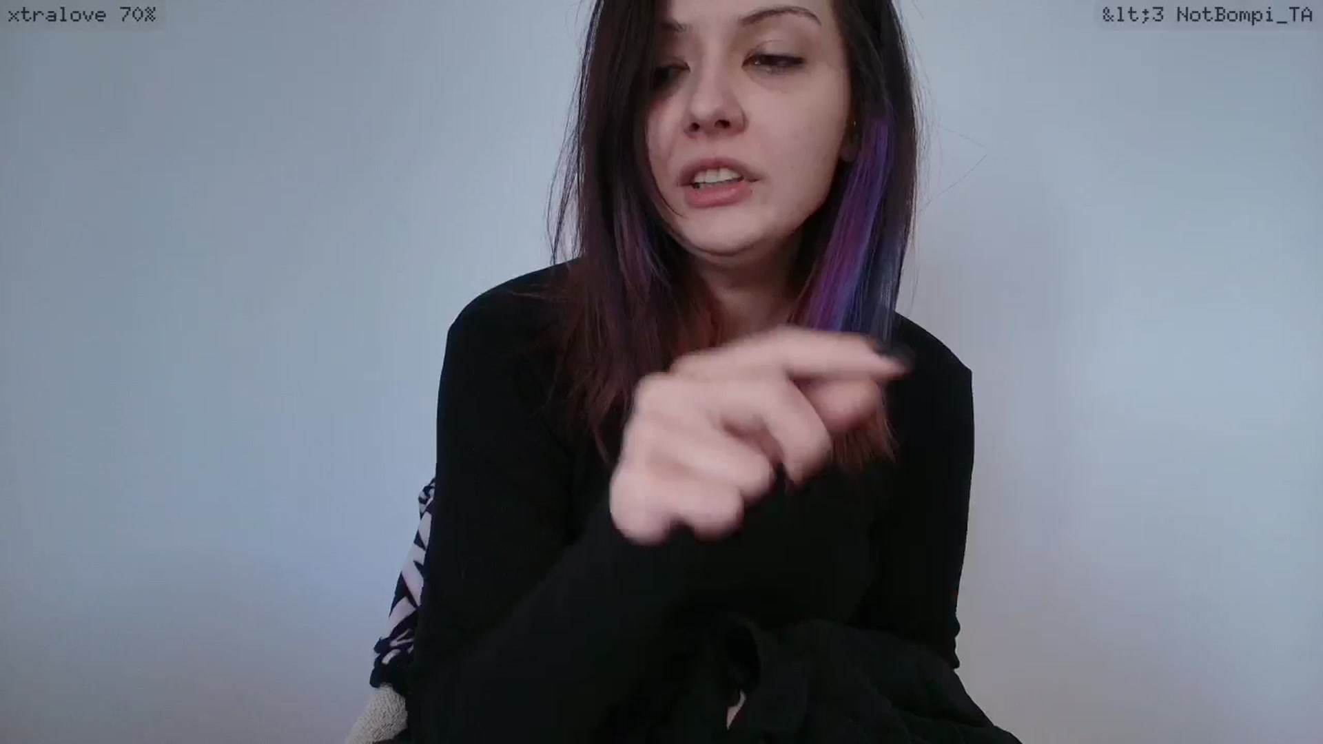 Gallery image thumbnail from RoomToAvoid's myfreecams stream on, 04/26/2026, 10:47 image 3 of 20