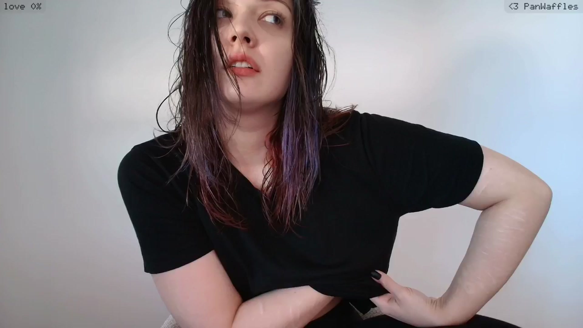Gallery image thumbnail from RoomToAvoid's myfreecams stream on, 04/27/2026, 17:50 image 1 of 20