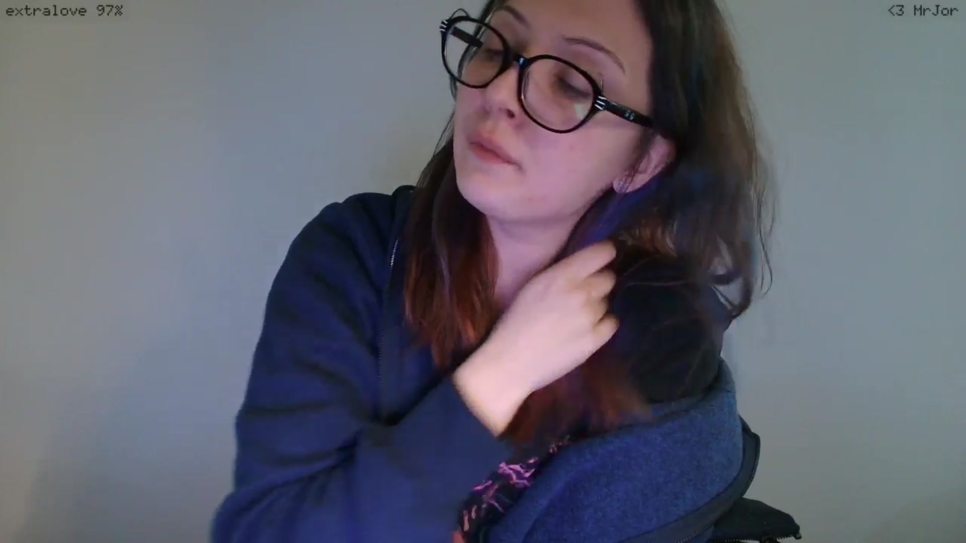 Gallery image thumbnail from RoomToAvoid's myfreecams stream on, 04/27/2026, 18:53 image 12 of 20