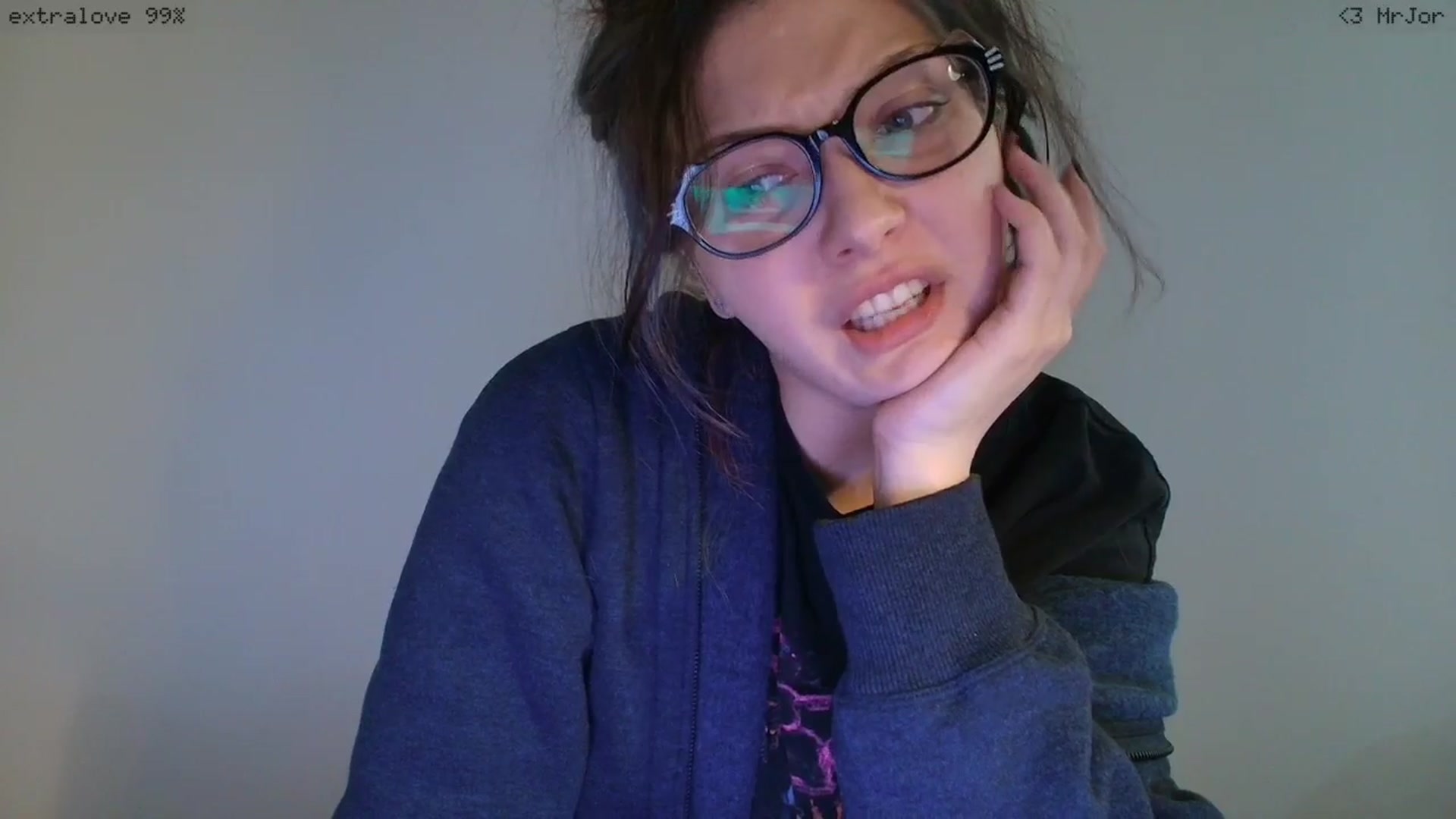 Gallery image thumbnail from RoomToAvoid's myfreecams stream on, 04/27/2026, 18:53 image 19 of 20