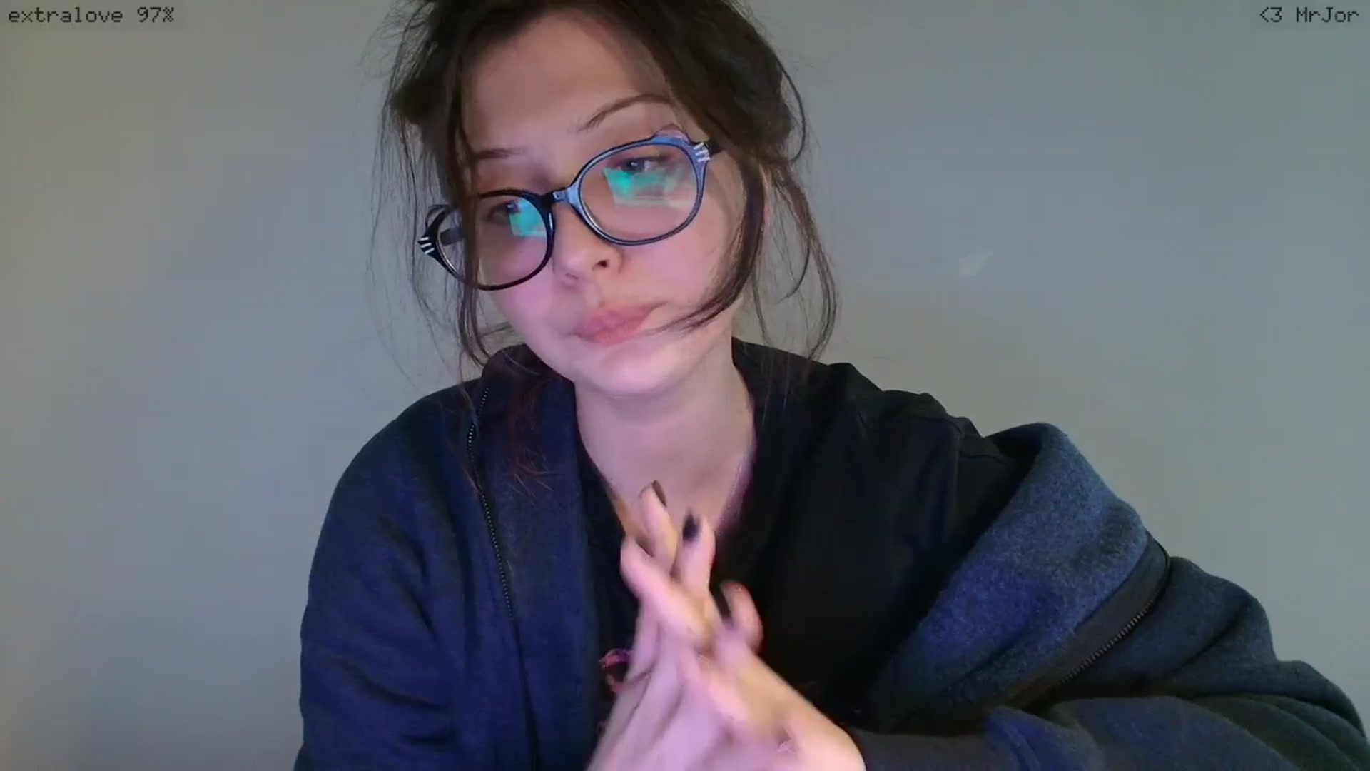 Gallery image thumbnail from RoomToAvoid's myfreecams stream on, 04/27/2026, 18:53 image 17 of 20