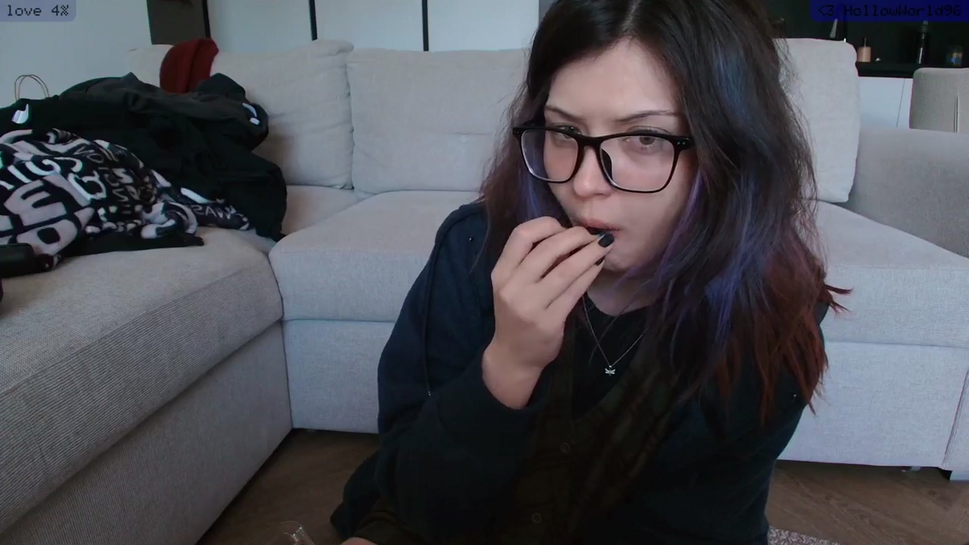 Gallery image thumbnail from RoomToAvoid's myfreecams stream on, 04/28/2026, 11:14 image 6 of 20