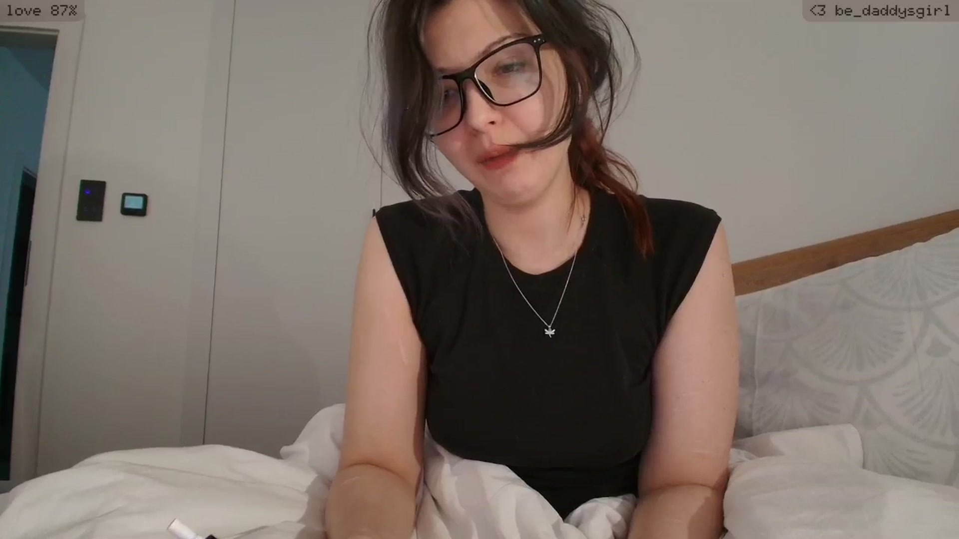 Gallery image thumbnail from RoomToAvoid's myfreecams stream on, 04/28/2026, 18:00 image 14 of 20