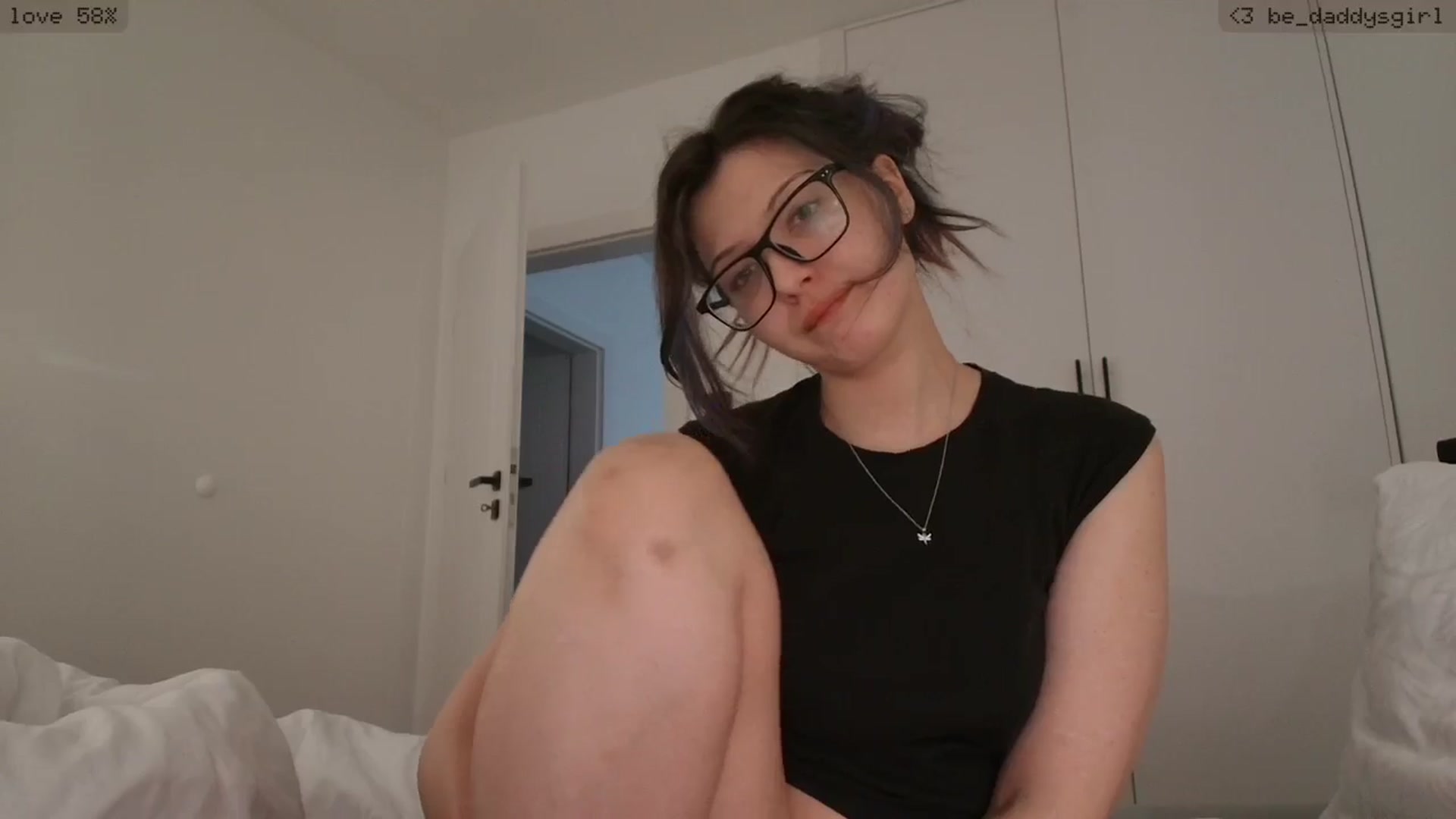 Gallery image thumbnail from RoomToAvoid's myfreecams stream on, 04/28/2026, 18:00 image 5 of 20