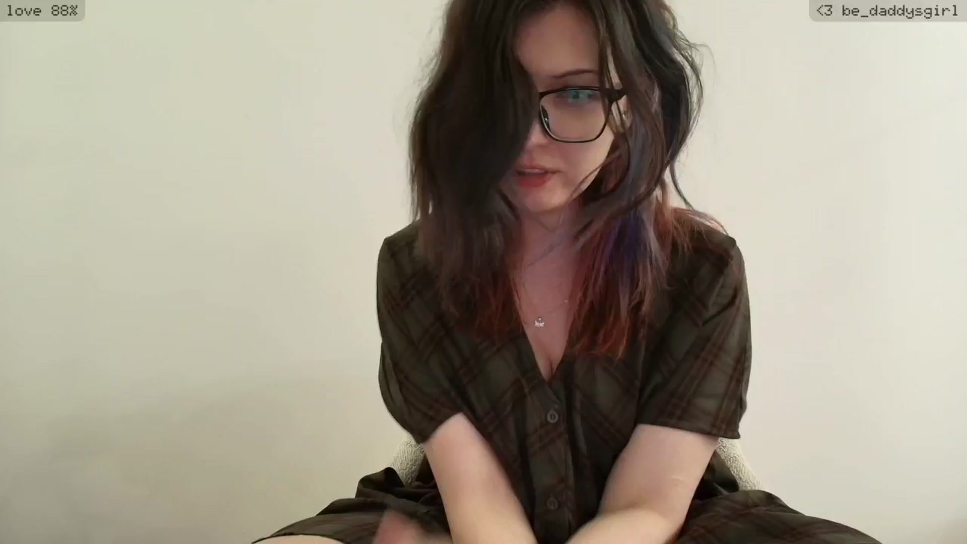 Gallery image thumbnail from RoomToAvoid's myfreecams stream on, 04/28/2026, 19:51 image 1 of 20
