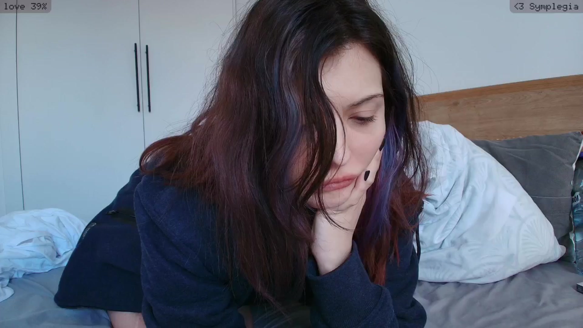 Gallery image thumbnail from RoomToAvoid's myfreecams stream on, 04/29/2026, 17:49 image 8 of 20