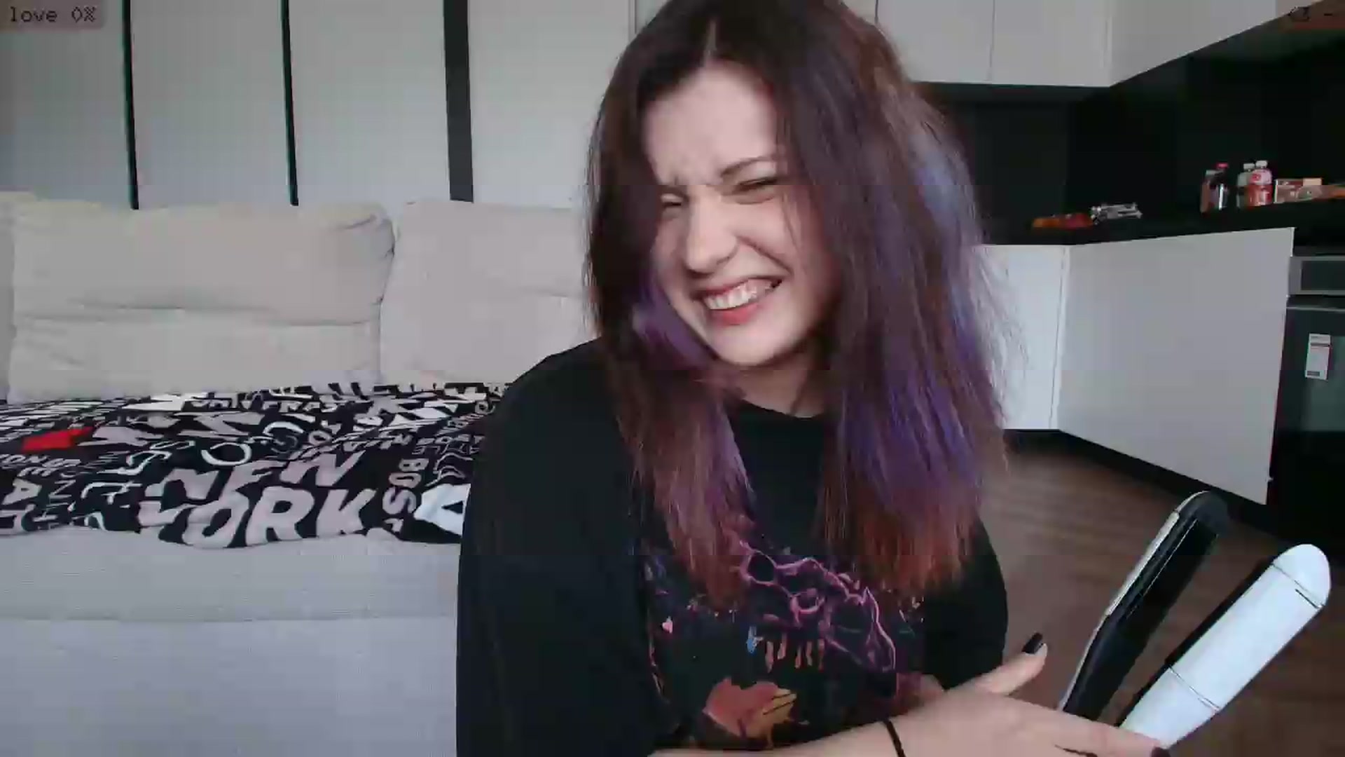 Gallery image thumbnail from RoomToAvoid's myfreecams stream on, 05/13/2026, 11:07 image 20 of 20