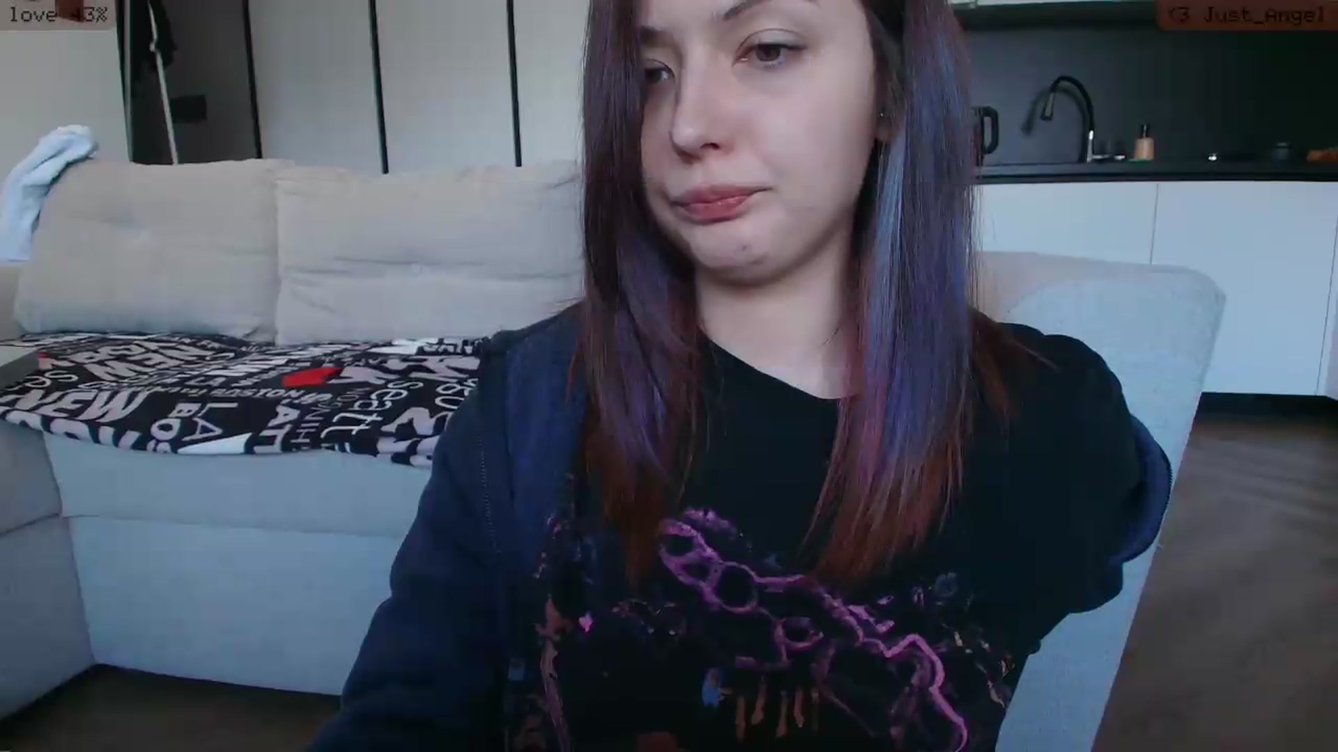 Gallery image thumbnail from RoomToAvoid's myfreecams stream on, 05/13/2026, 15:35 image 12 of 20