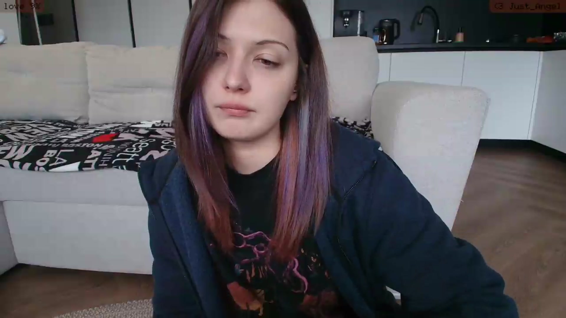 Gallery image thumbnail from RoomToAvoid's myfreecams stream on, 05/13/2026, 15:35 image 9 of 20