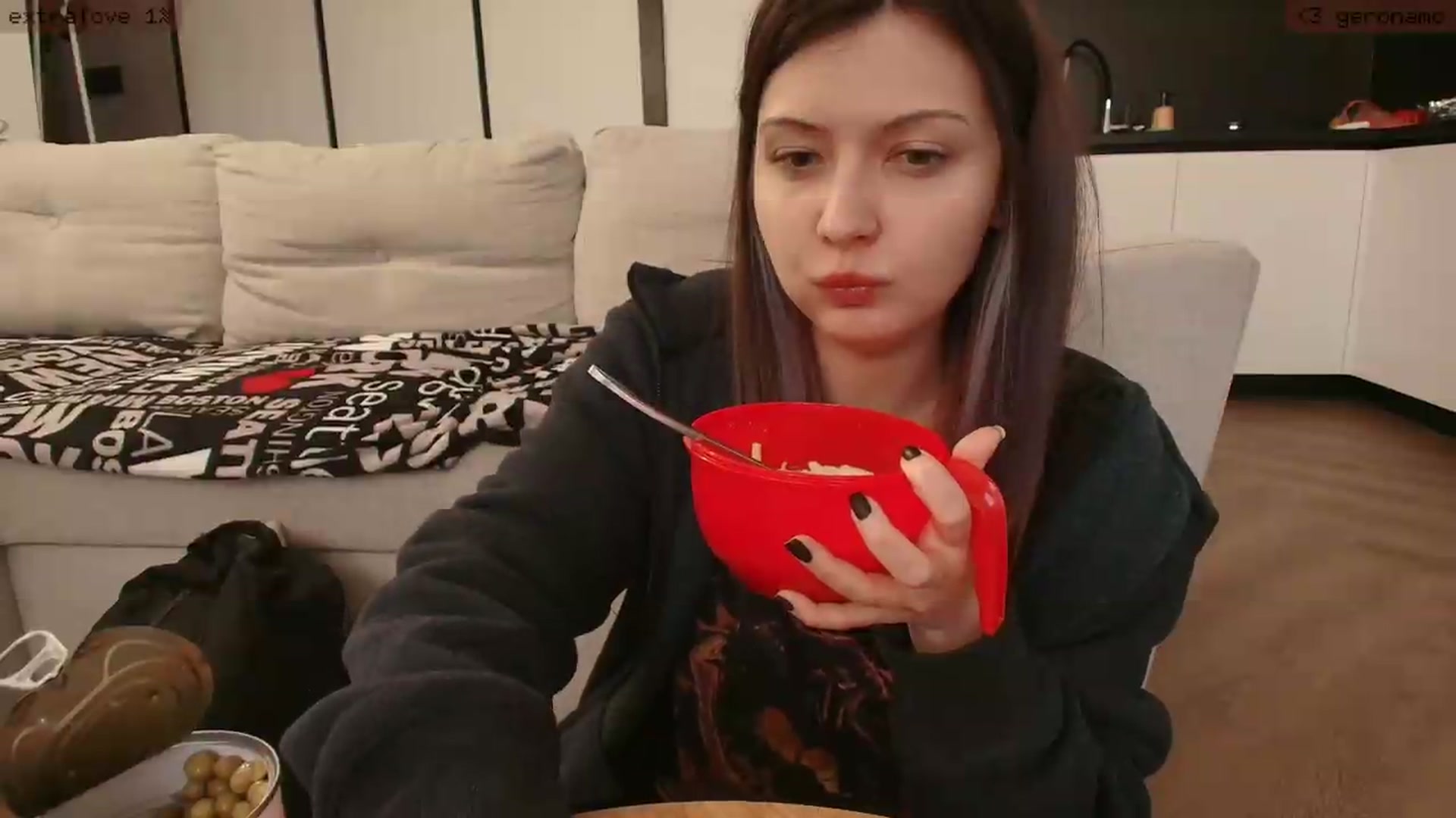Gallery image thumbnail from RoomToAvoid's myfreecams stream on, 05/13/2026, 17:41 image 18 of 20