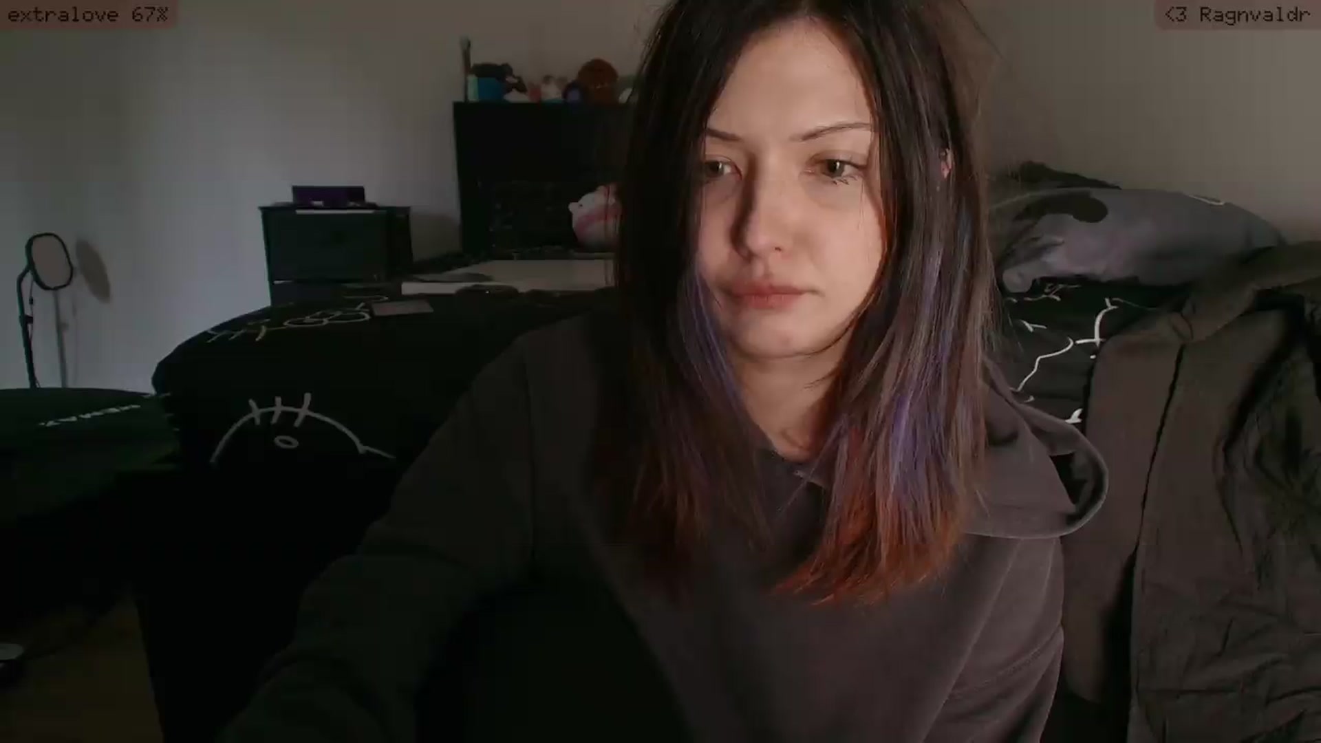 Gallery image thumbnail from RoomToAvoid's myfreecams stream on, 05/20/2026, 24:12 image 20 of 20