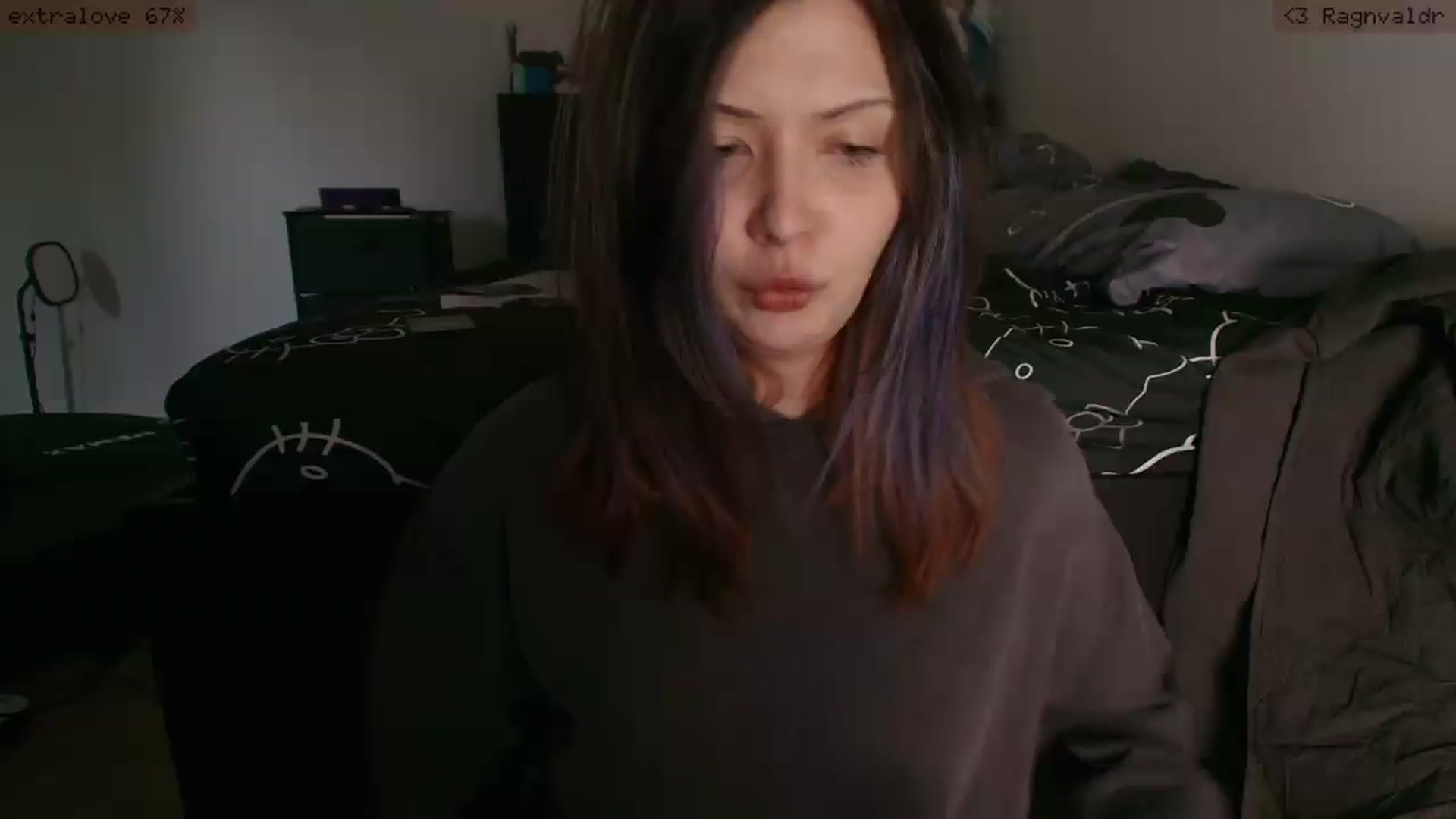 Gallery image thumbnail from RoomToAvoid's myfreecams stream on, 05/20/2026, 24:12 image 18 of 20