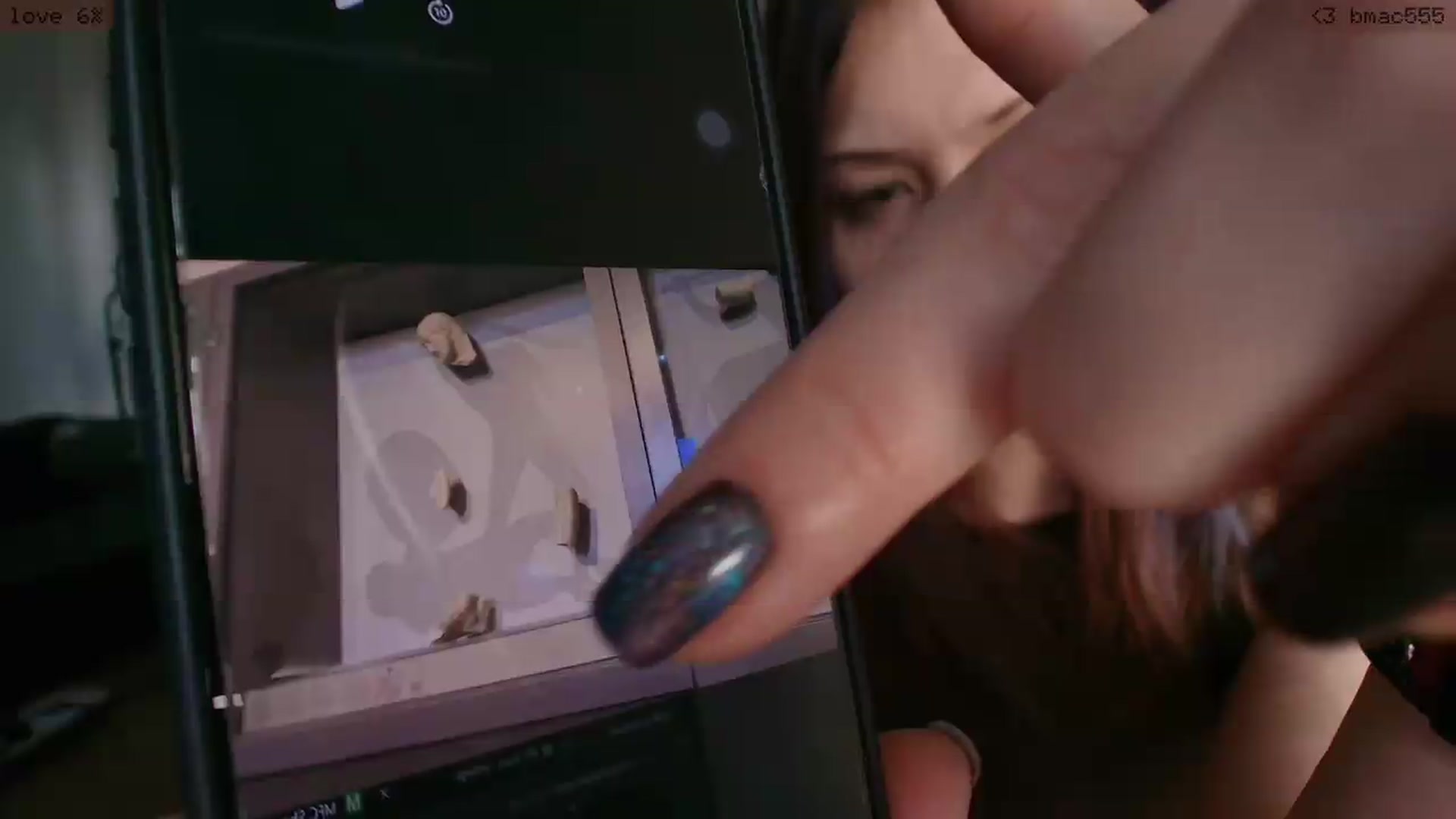 Gallery image thumbnail from RoomToAvoid's myfreecams stream on, 05/20/2026, 05:03 image 2 of 20