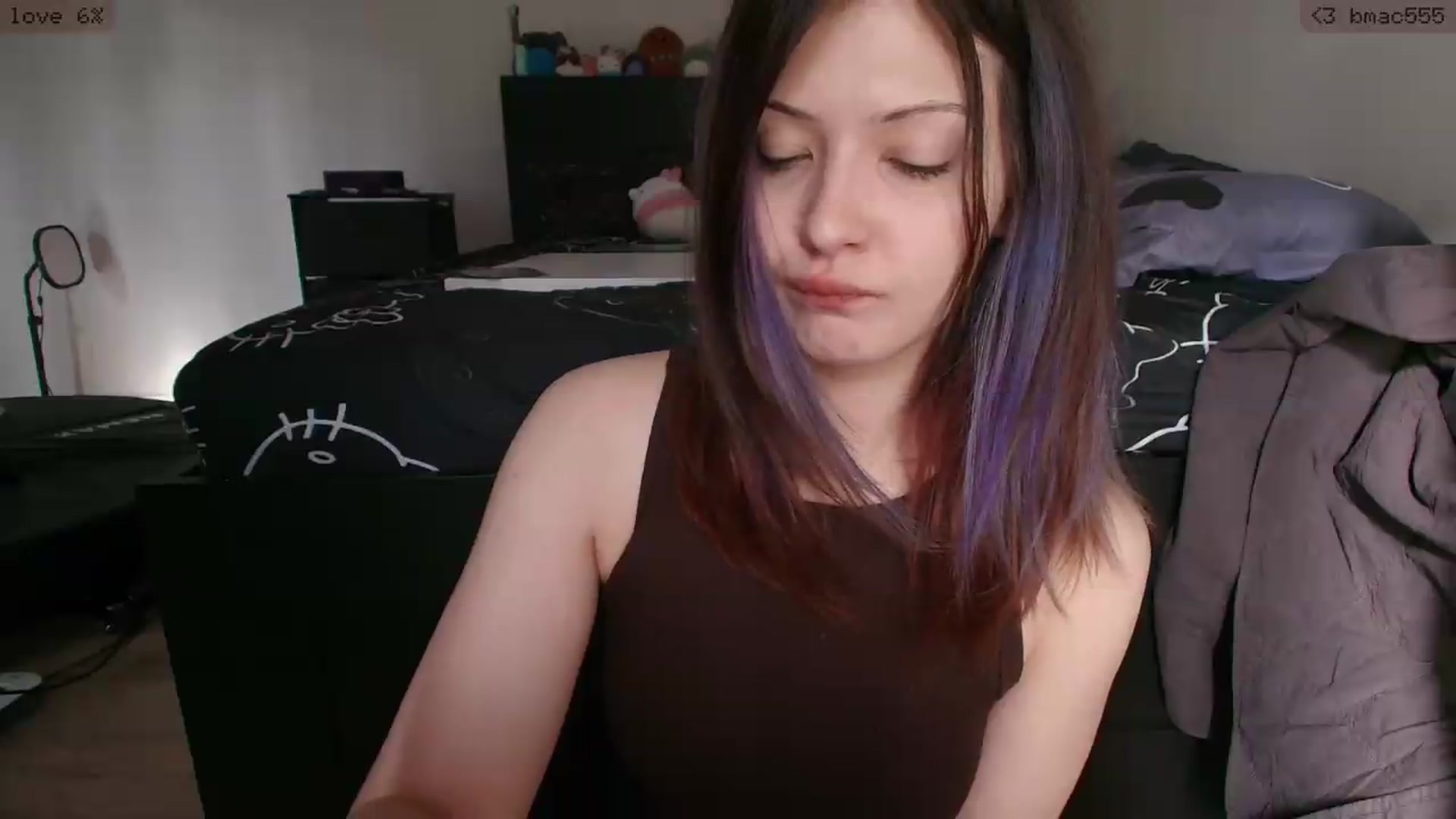 Gallery image thumbnail from RoomToAvoid's myfreecams stream on, 05/20/2026, 05:03 image 13 of 20