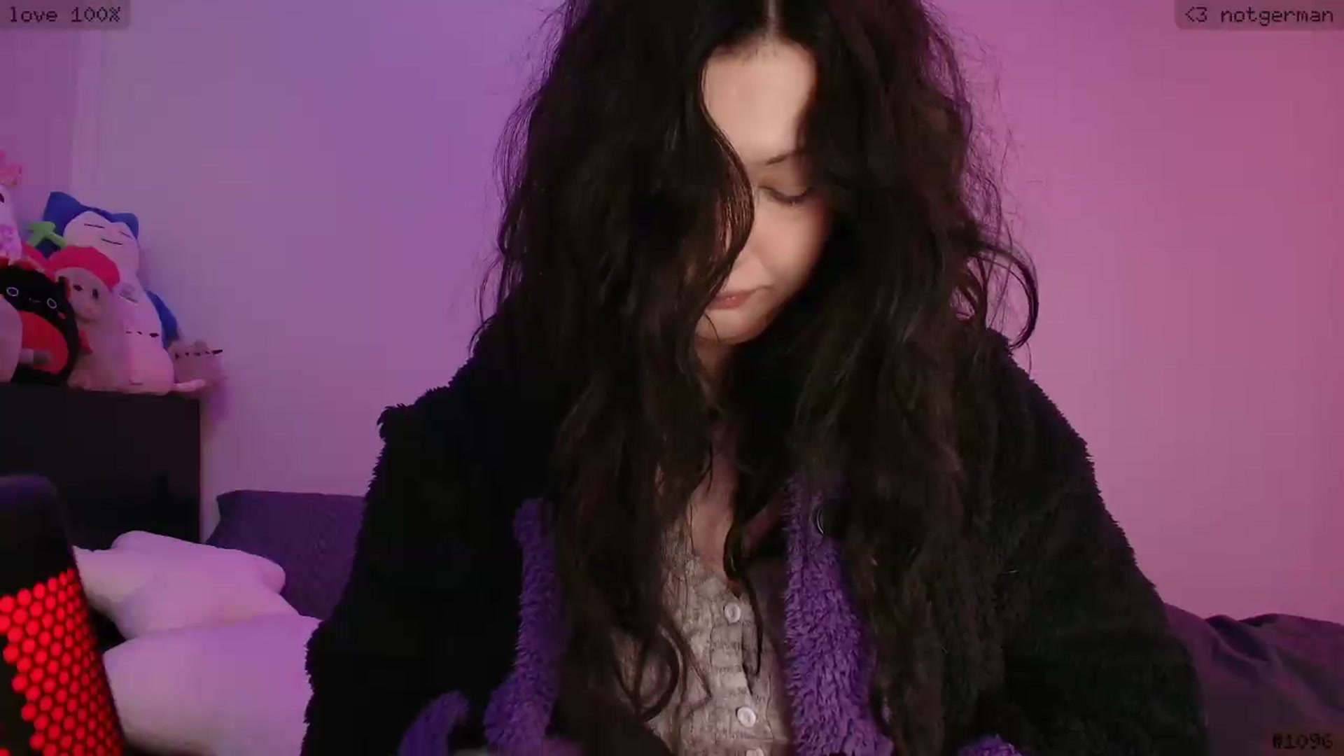 Gallery image thumbnail from RoomToAvoid's myfreecams stream on, 05/26/2026, 01:28 image 7 of 20