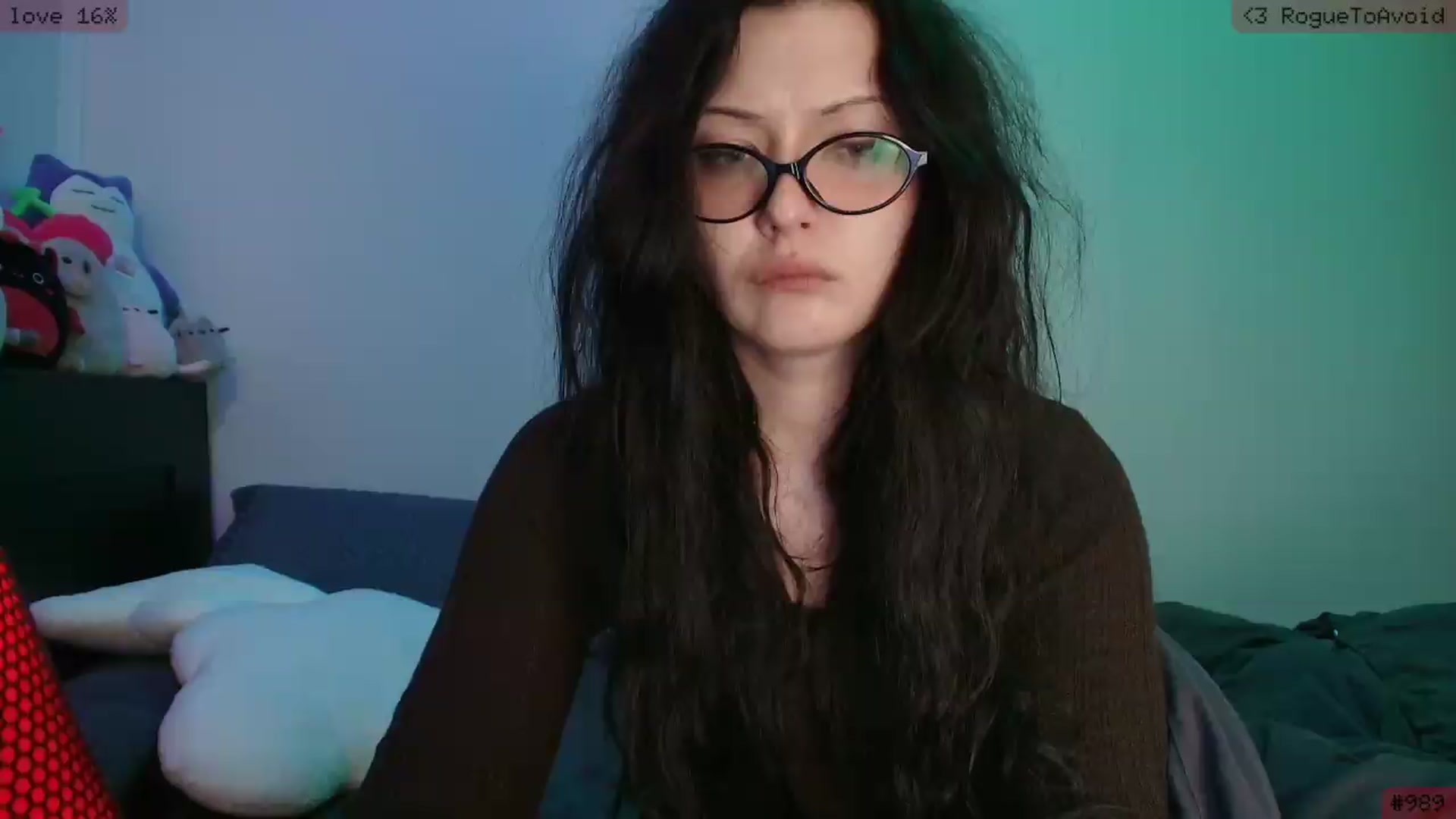 Gallery image thumbnail from RoomToAvoid's myfreecams stream on, 05/27/2026, 05:19 image 7 of 20