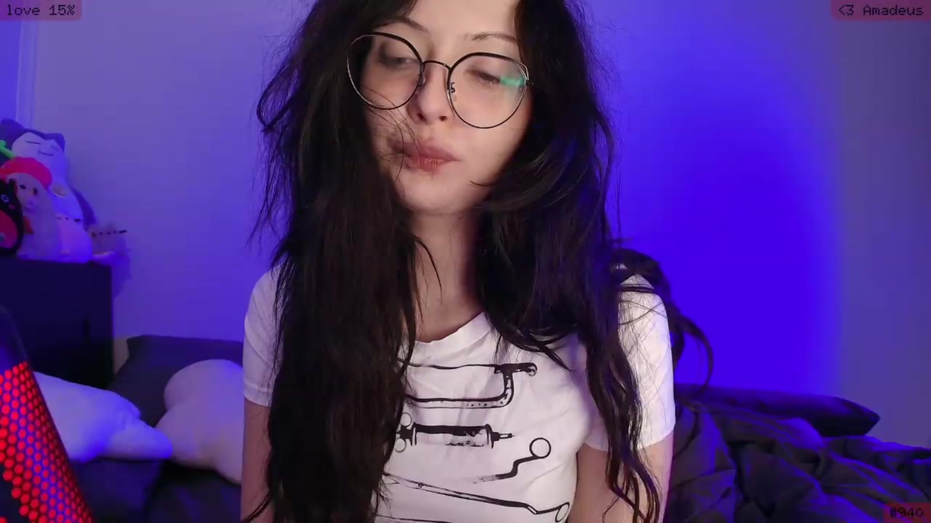 Gallery image thumbnail from RoomToAvoid's myfreecams stream on, 05/28/2026, 05:07 image 9 of 20