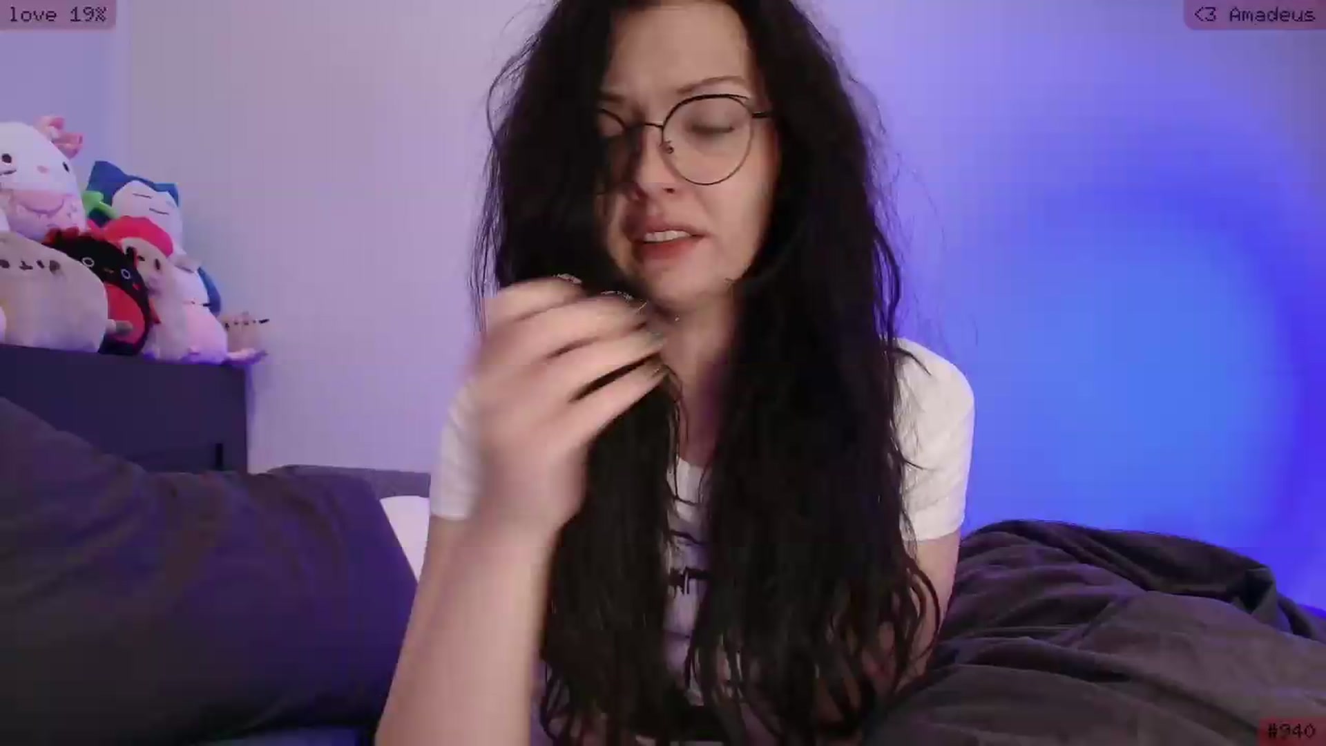 Gallery image thumbnail from RoomToAvoid's myfreecams stream on, 05/28/2026, 05:07 image 15 of 20
