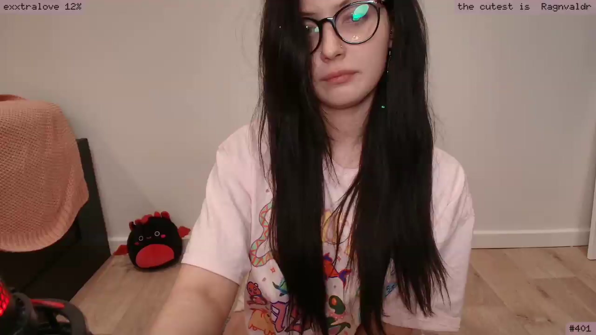 Gallery image thumbnail from RoomToAvoid's myfreecams stream on, 06/03/2026, 05:13 image 1 of 20