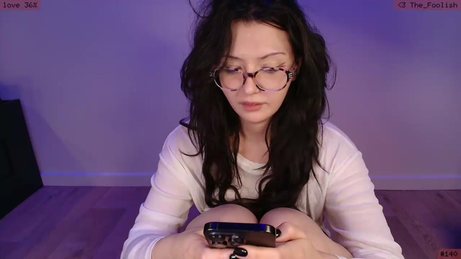 Gallery image thumbnail from RoomToAvoid's myfreecams stream on, 06/08/2026, 05:05 image 3 of 20