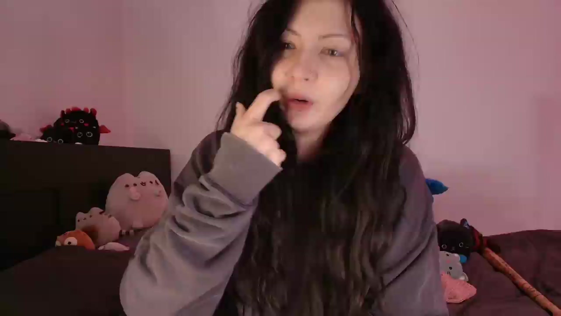 Gallery image thumbnail from RoomToAvoid's myfreecams stream on, 07/03/2026, 03:19 image 7 of 20