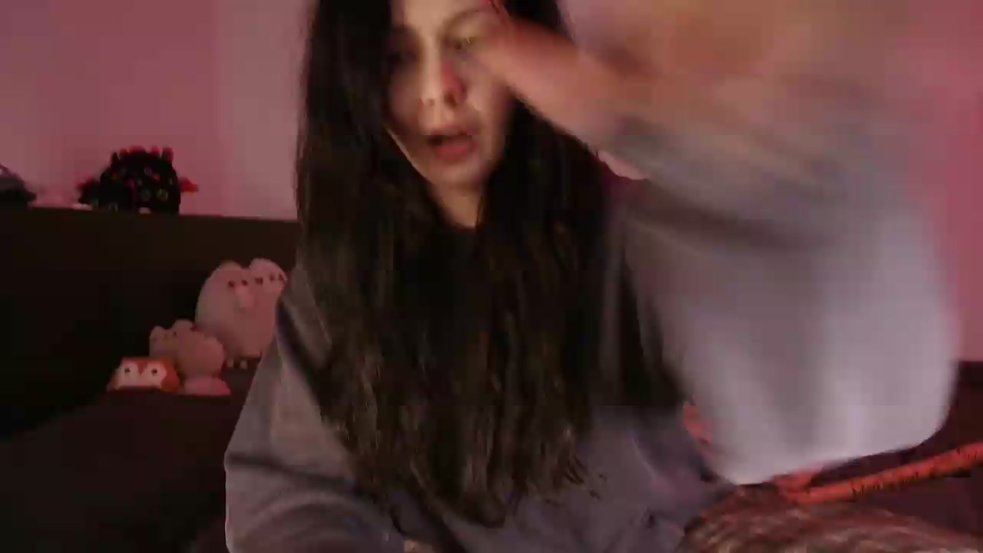 Gallery image thumbnail from RoomToAvoid's myfreecams stream on, 07/03/2026, 03:19 image 16 of 20